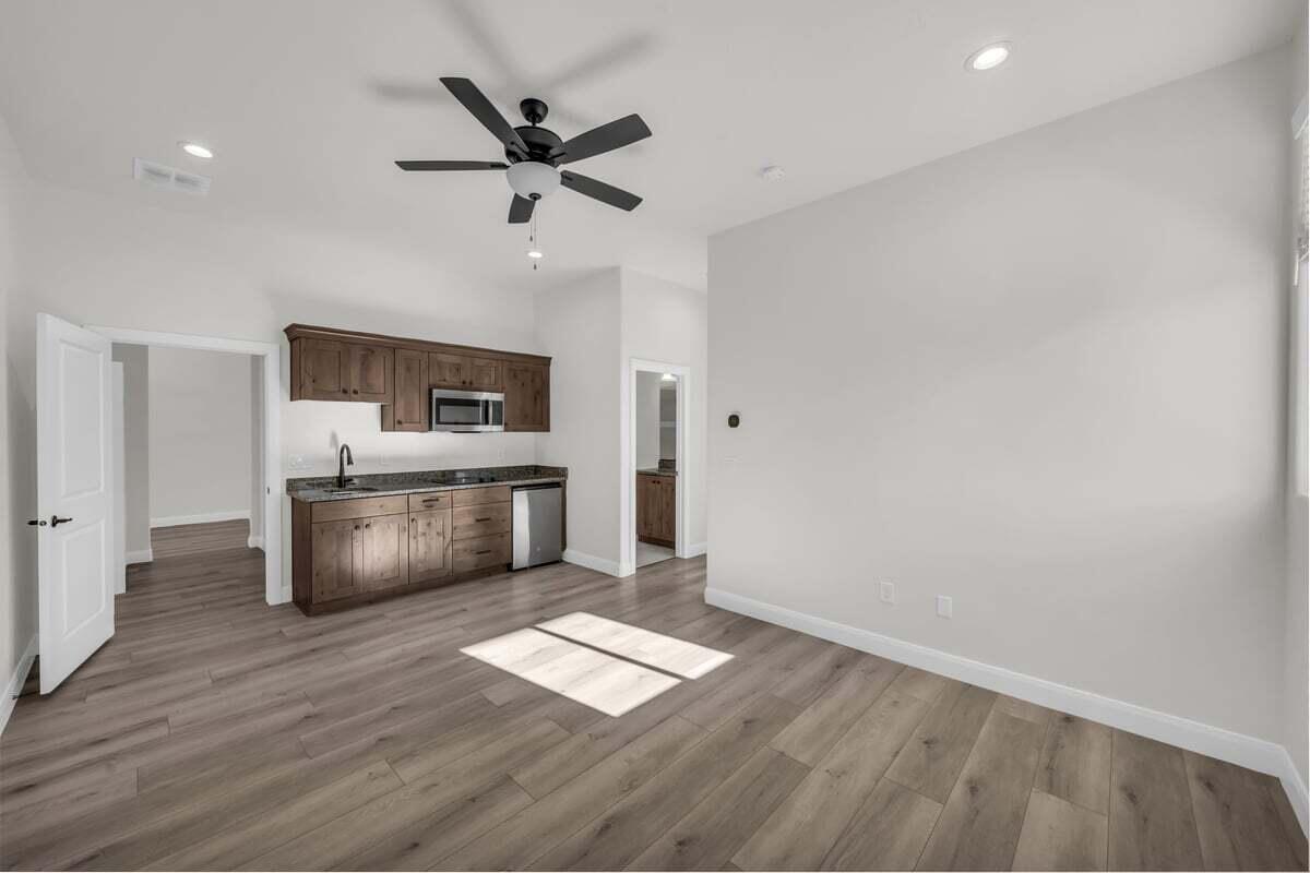 RIVERBEND AT SUNRISE VALLEY - Residential