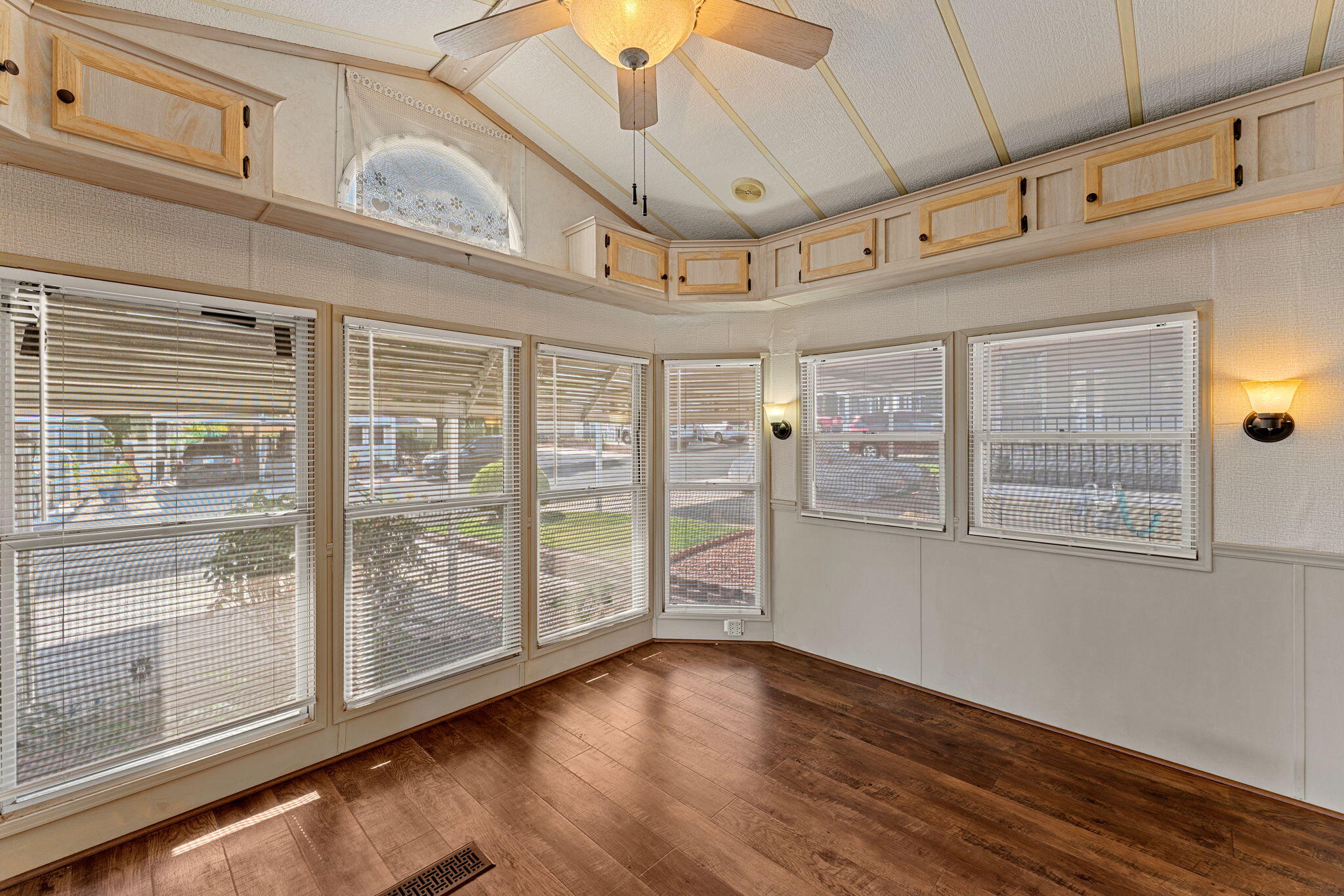 CHEROKEE SPRINGS RV PARK - Residential