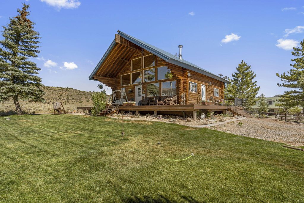 Photo of 895 W Main ST W, Pine Valley, UT 84781 (MLS # 26-274108)
