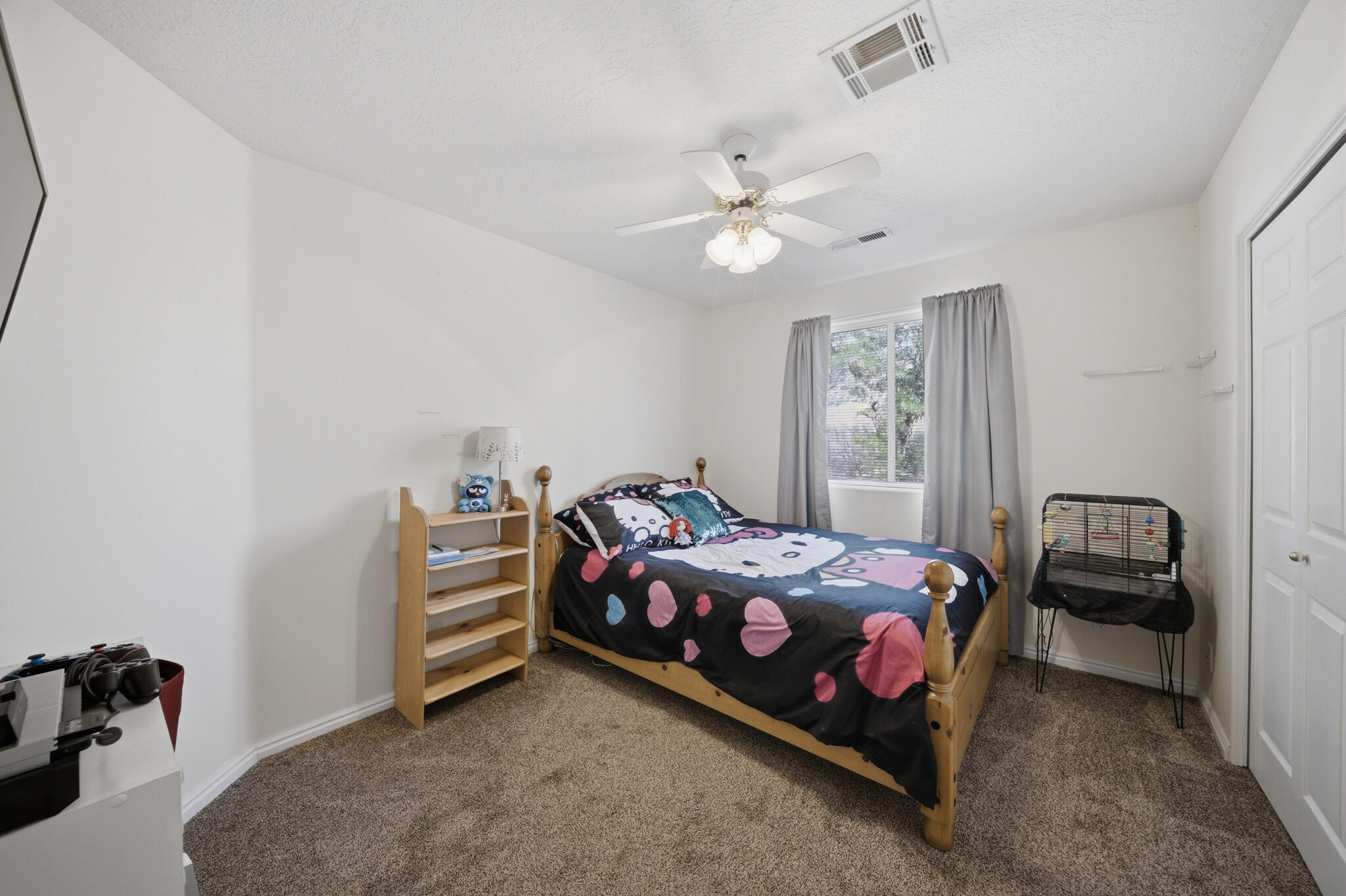 WINCHESTER HILLS - Residential