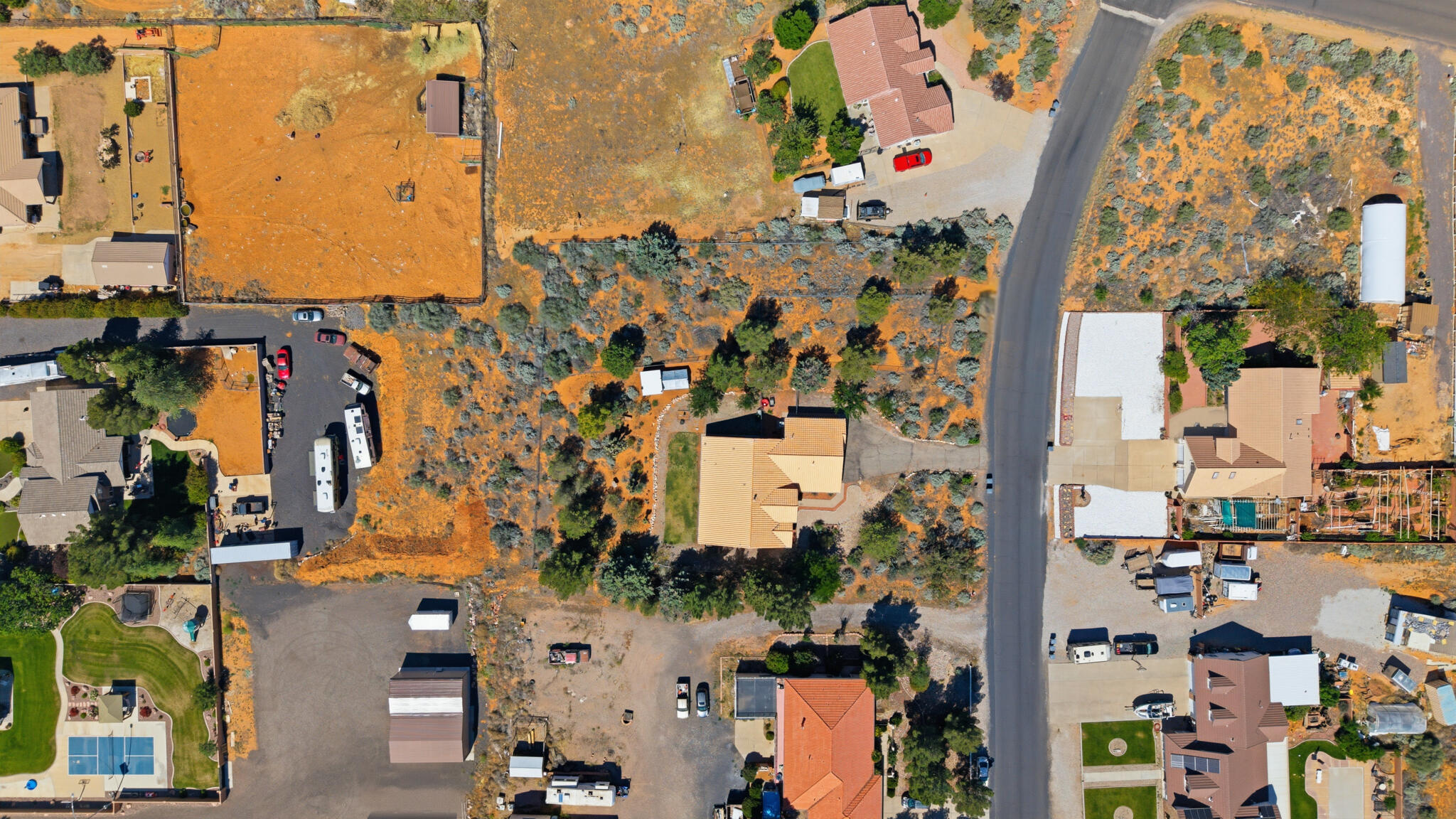 WINCHESTER HILLS - Residential