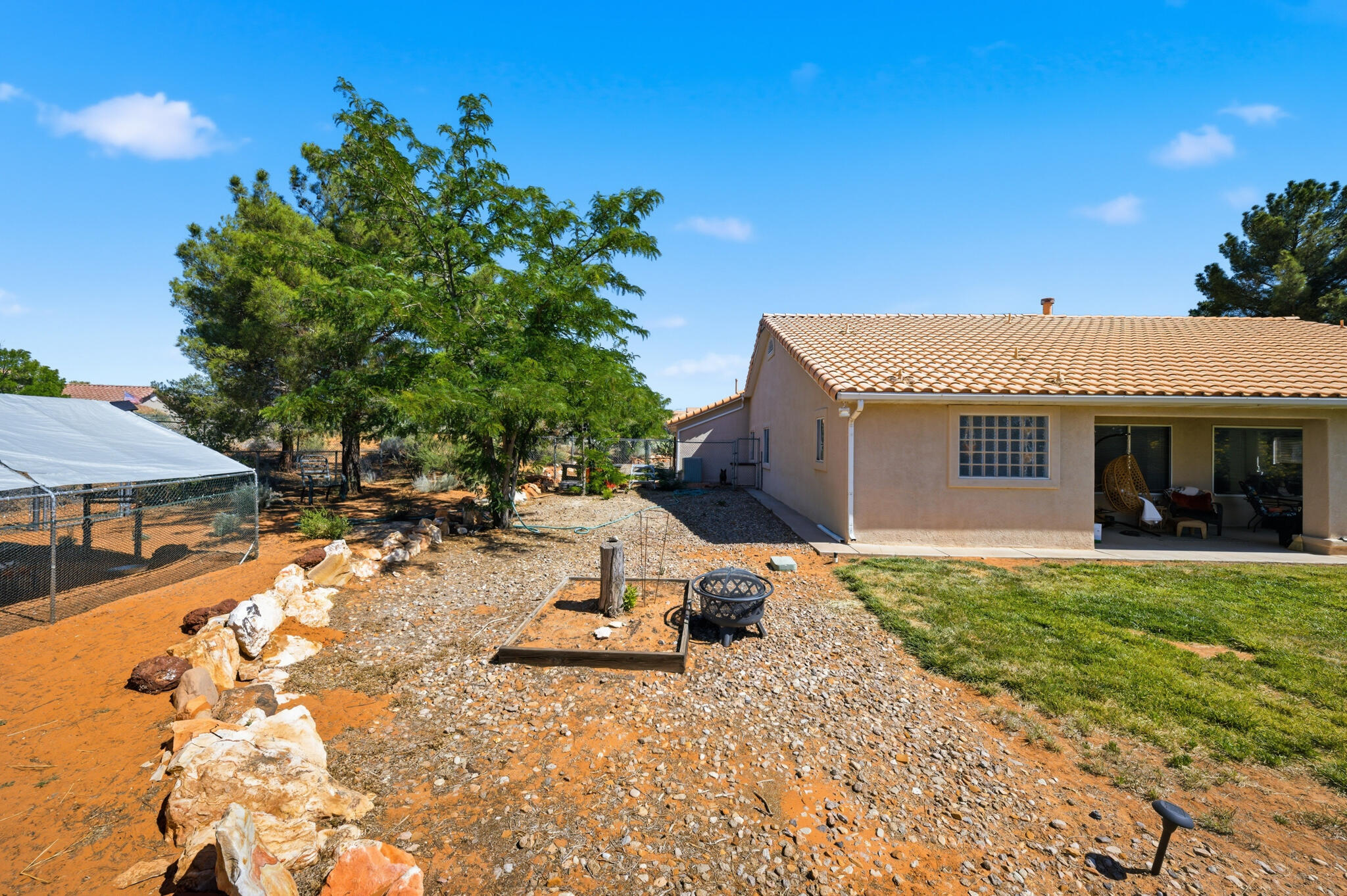 WINCHESTER HILLS - Residential