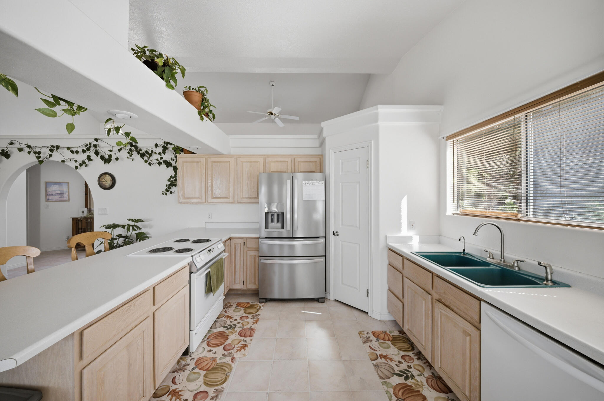 WINCHESTER HILLS - Residential