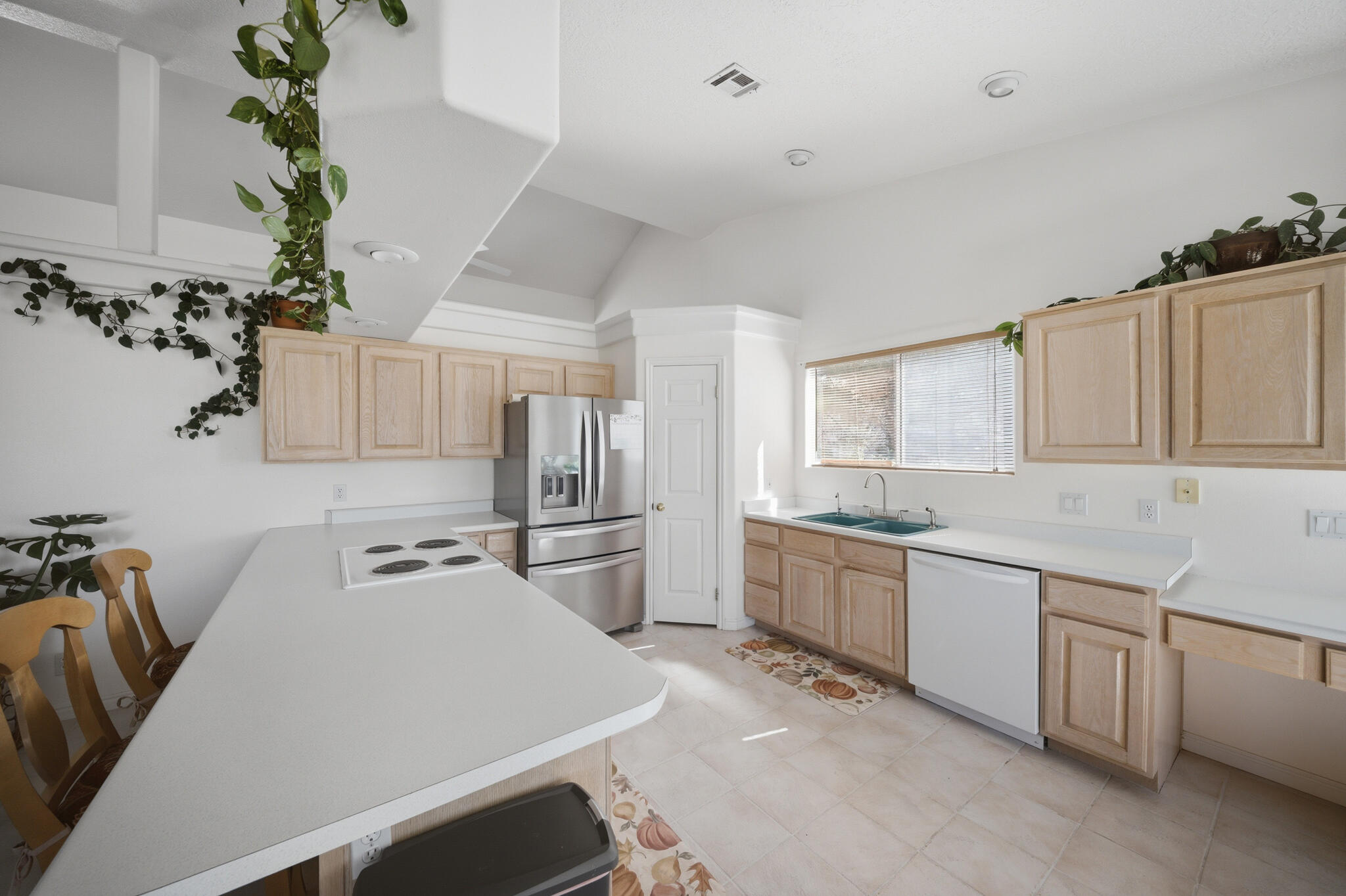 WINCHESTER HILLS - Residential