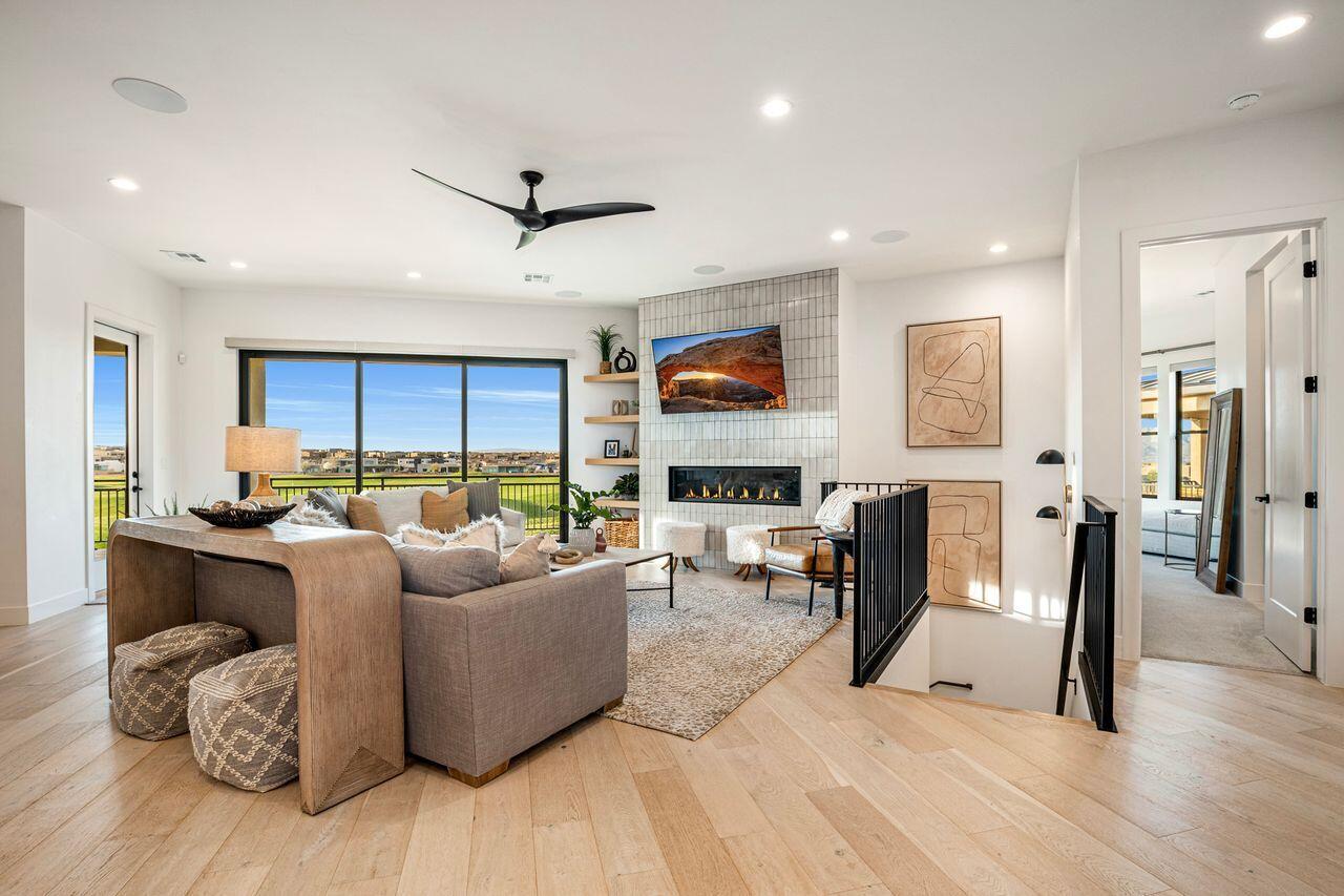 LEDGES OF ST GEORGE - Residential