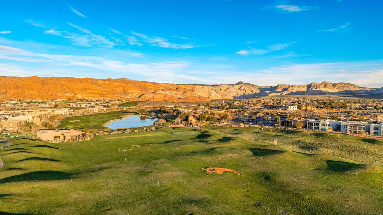 LEDGES OF ST GEORGE - Residential