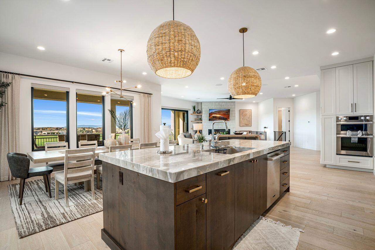 LEDGES OF ST GEORGE - Residential