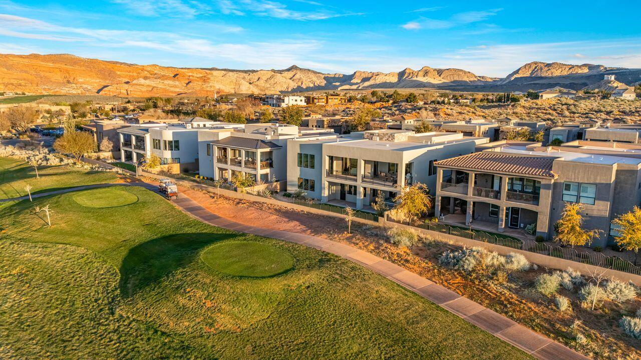 LEDGES OF ST GEORGE - Residential