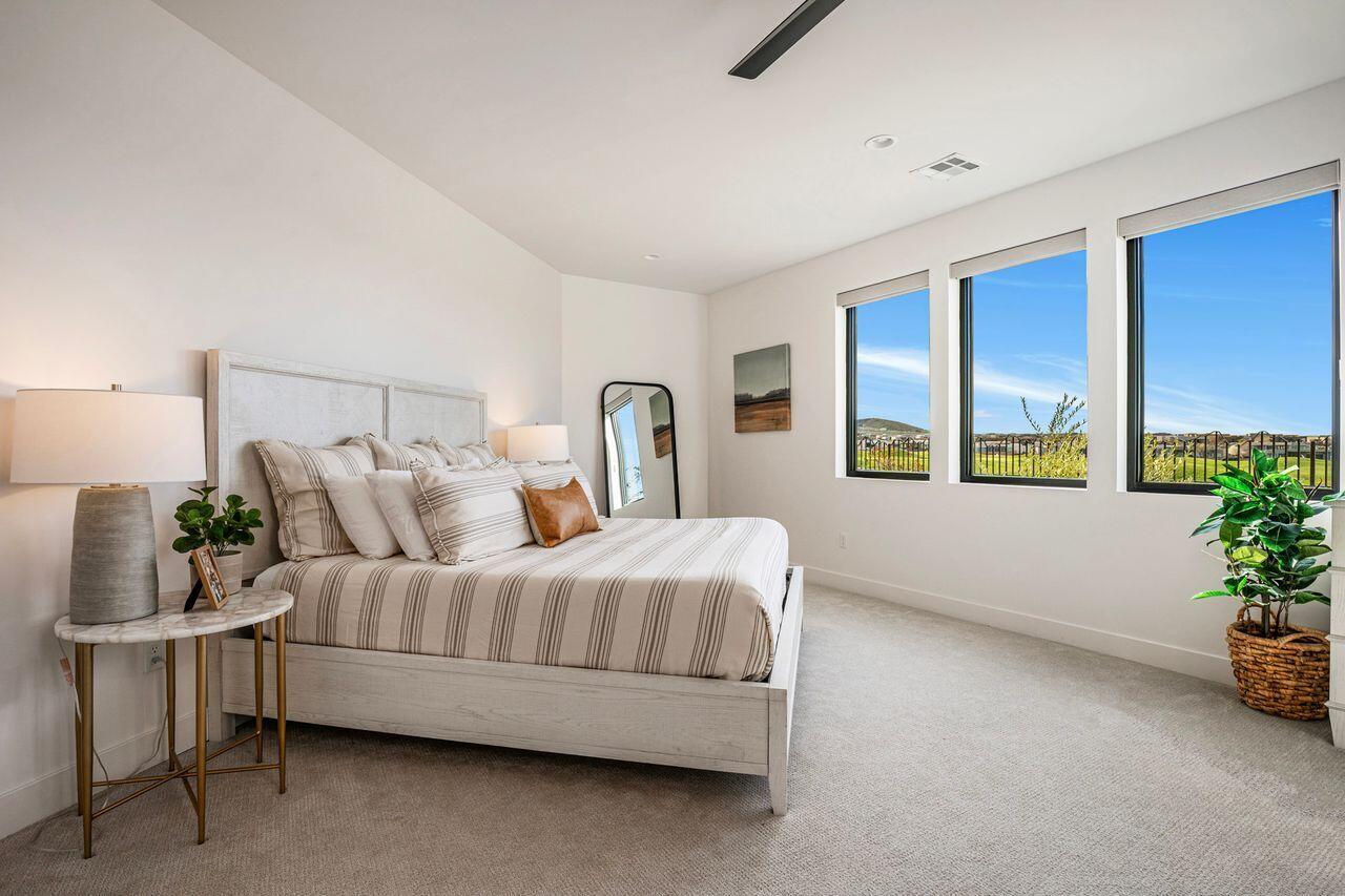 LEDGES OF ST GEORGE - Residential