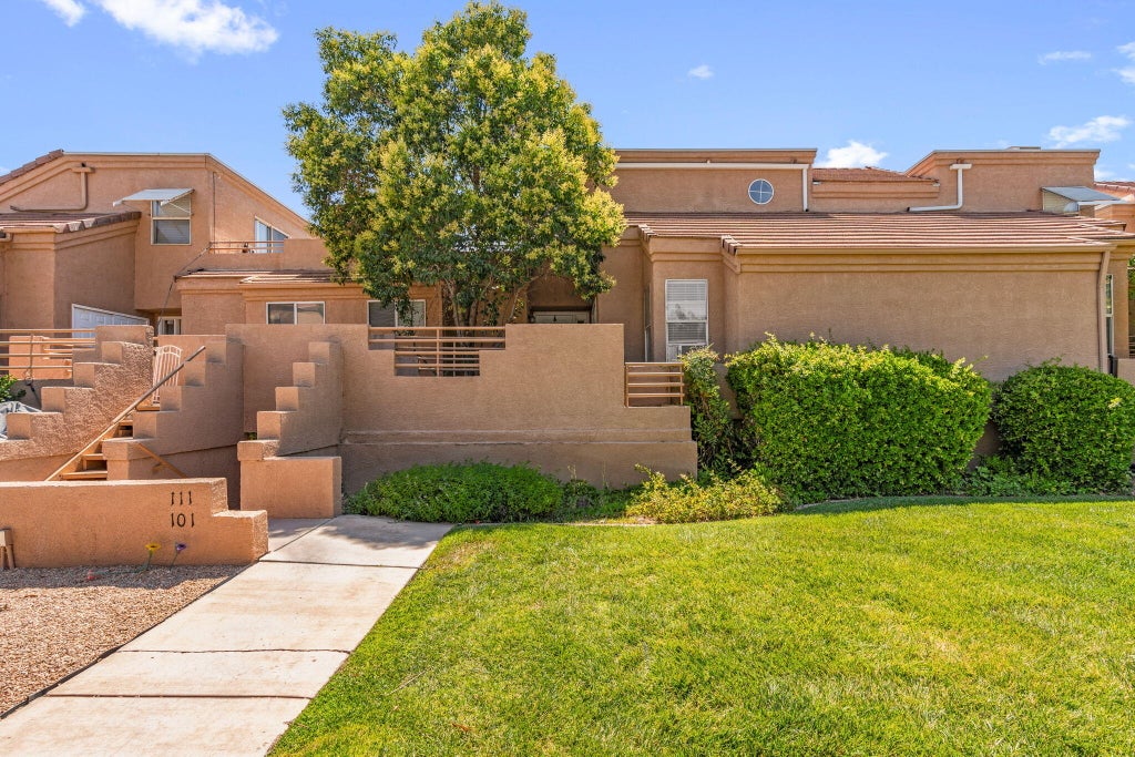Photo of 2050 S 1400 E B111 #B111, Saint George, UT 84790 (MLS # 26-273587)