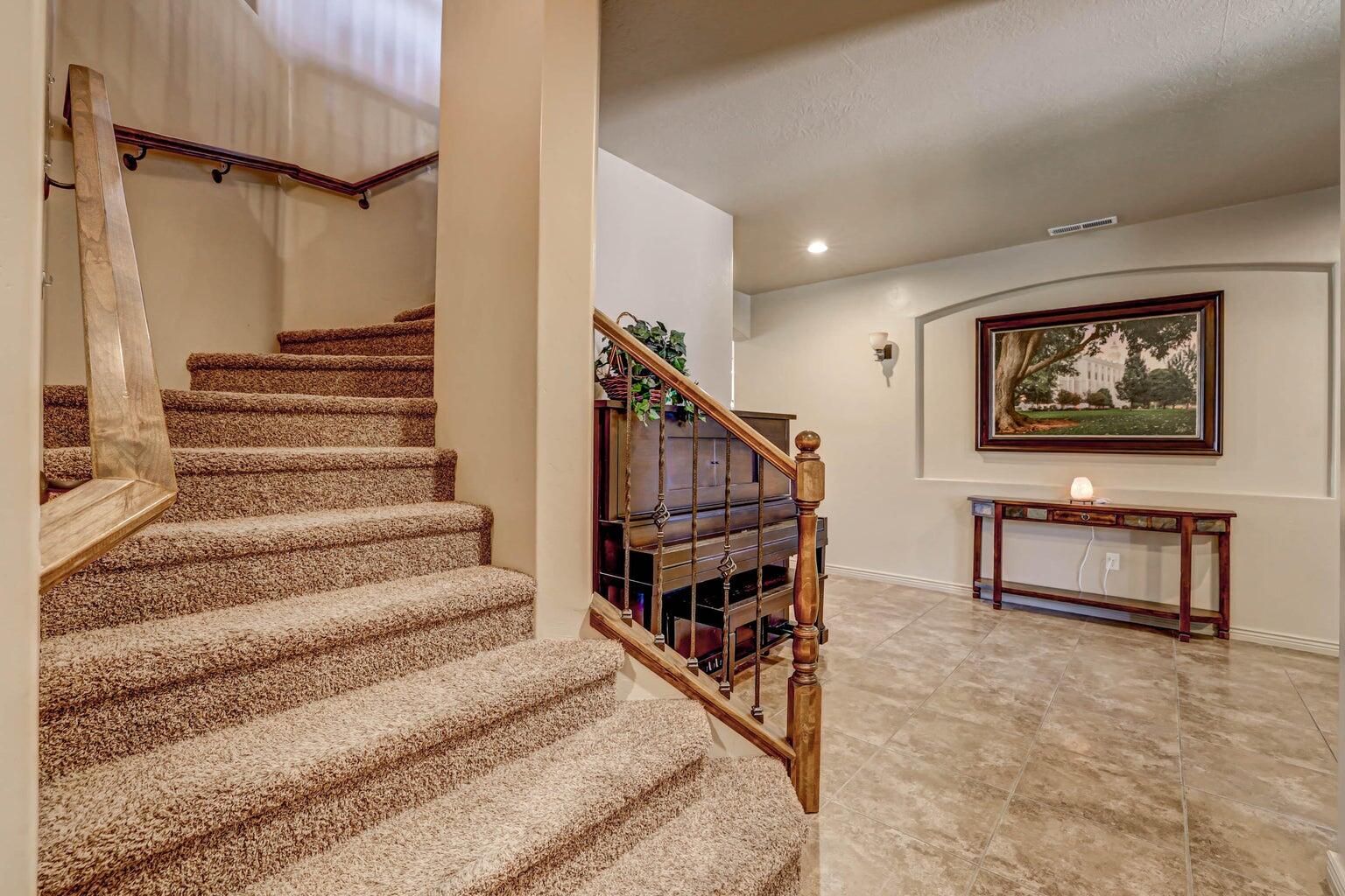 STONEHEDGE AT THE WASHINGTON BENCH - Residential