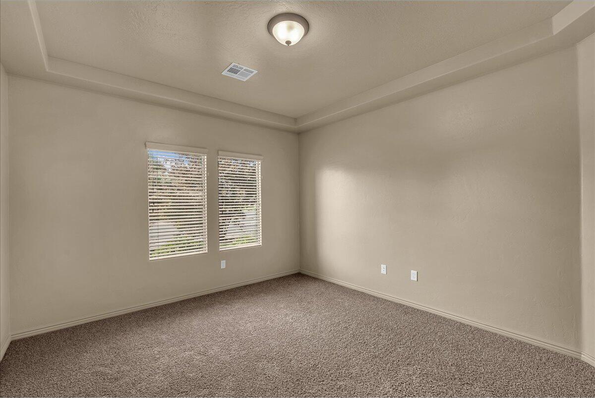 STONEHEDGE AT THE WASHINGTON BENCH - Residential