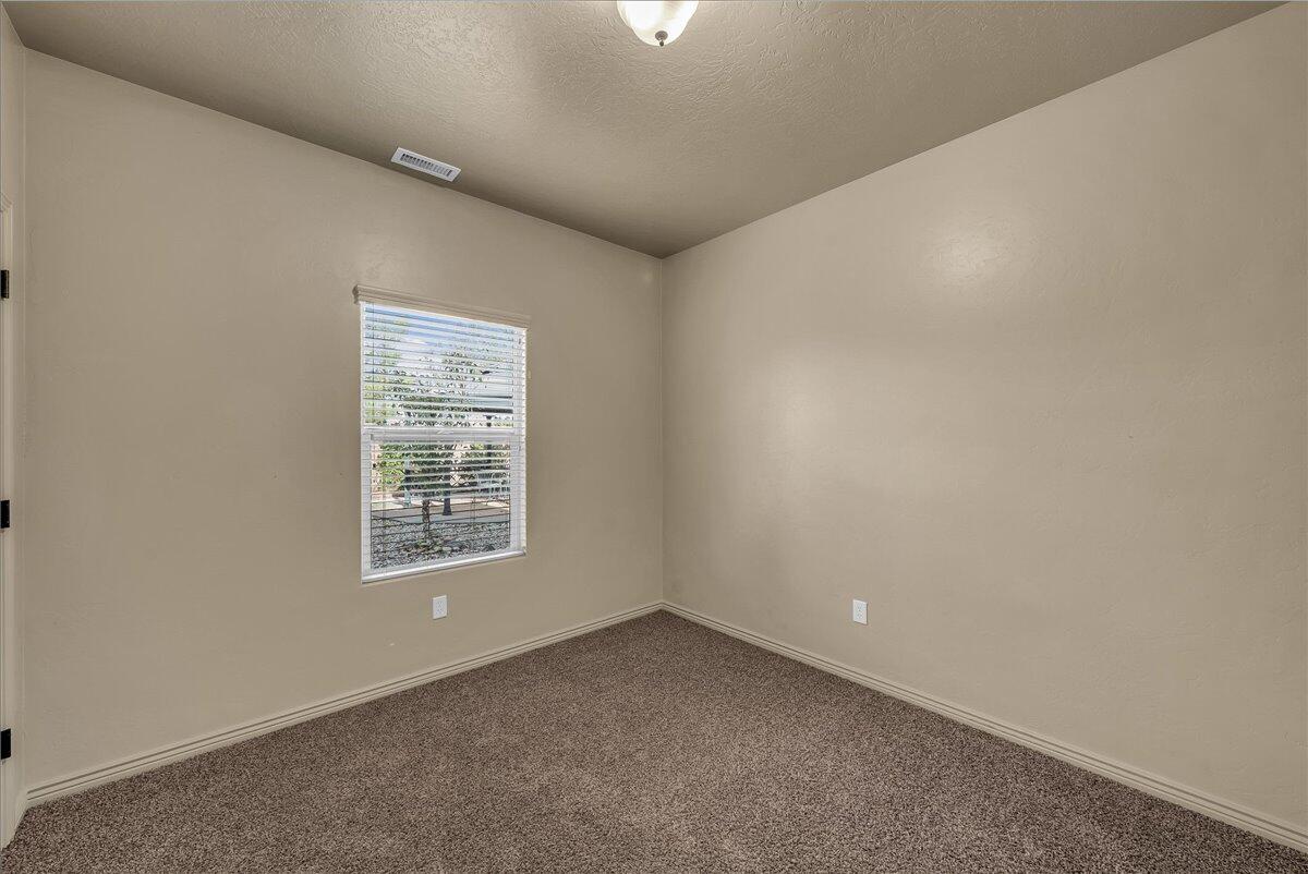 STONEHEDGE AT THE WASHINGTON BENCH - Residential