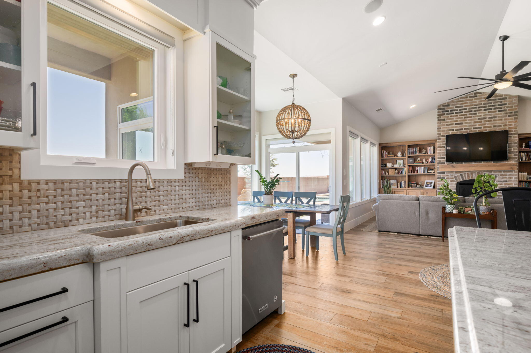 DIXIE SPRINGS - Residential