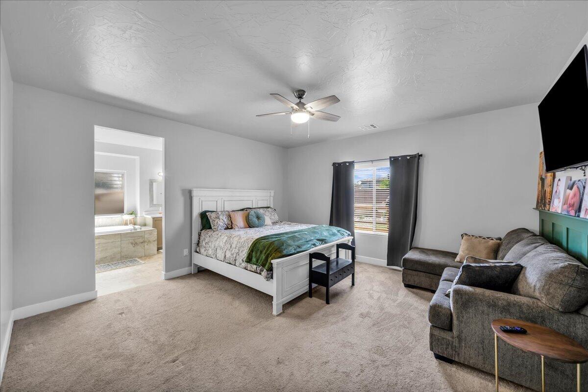 SAGE CANYON - Residential