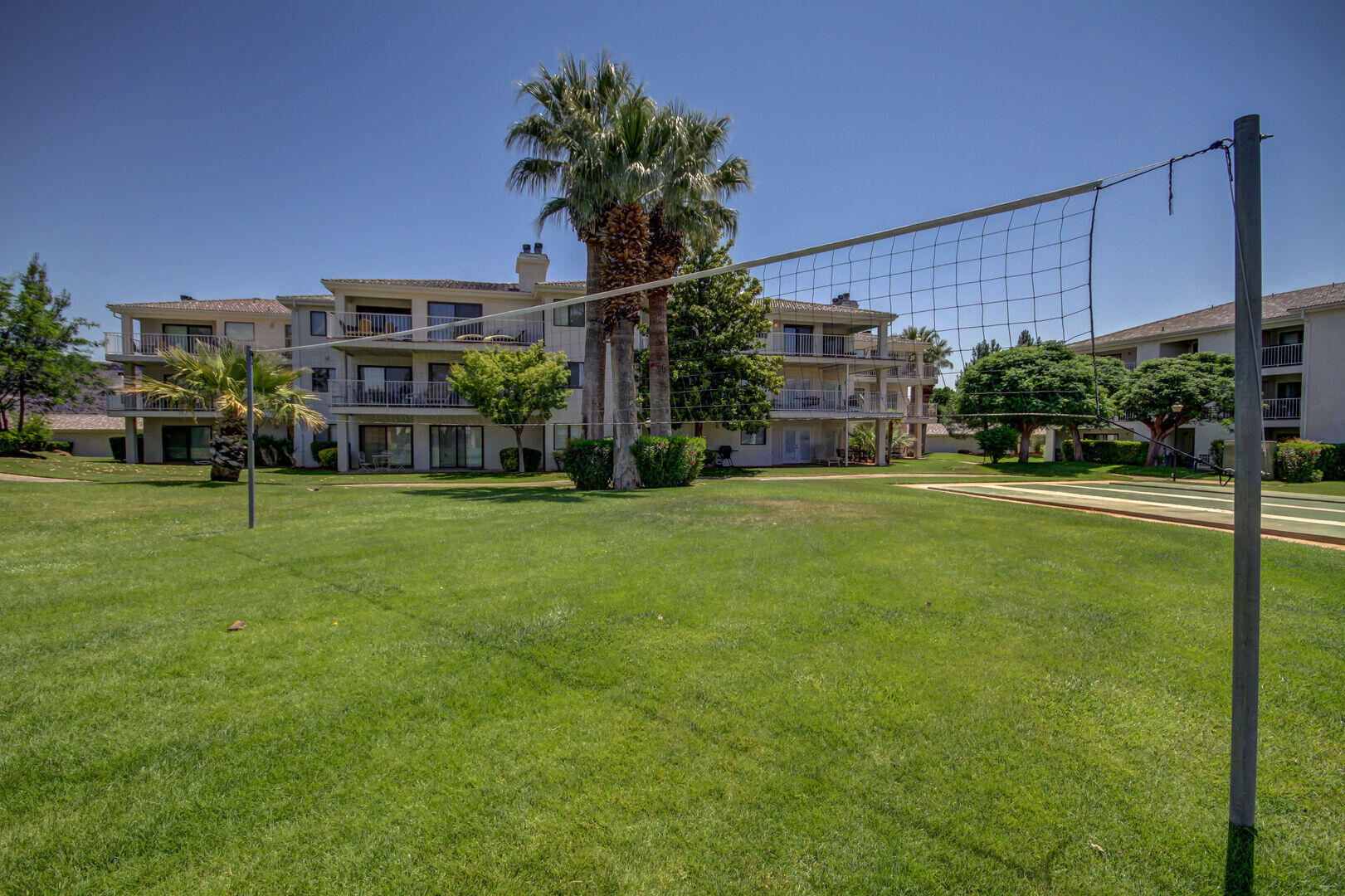 LAS PALMAS RESORT CONDOS - Residential