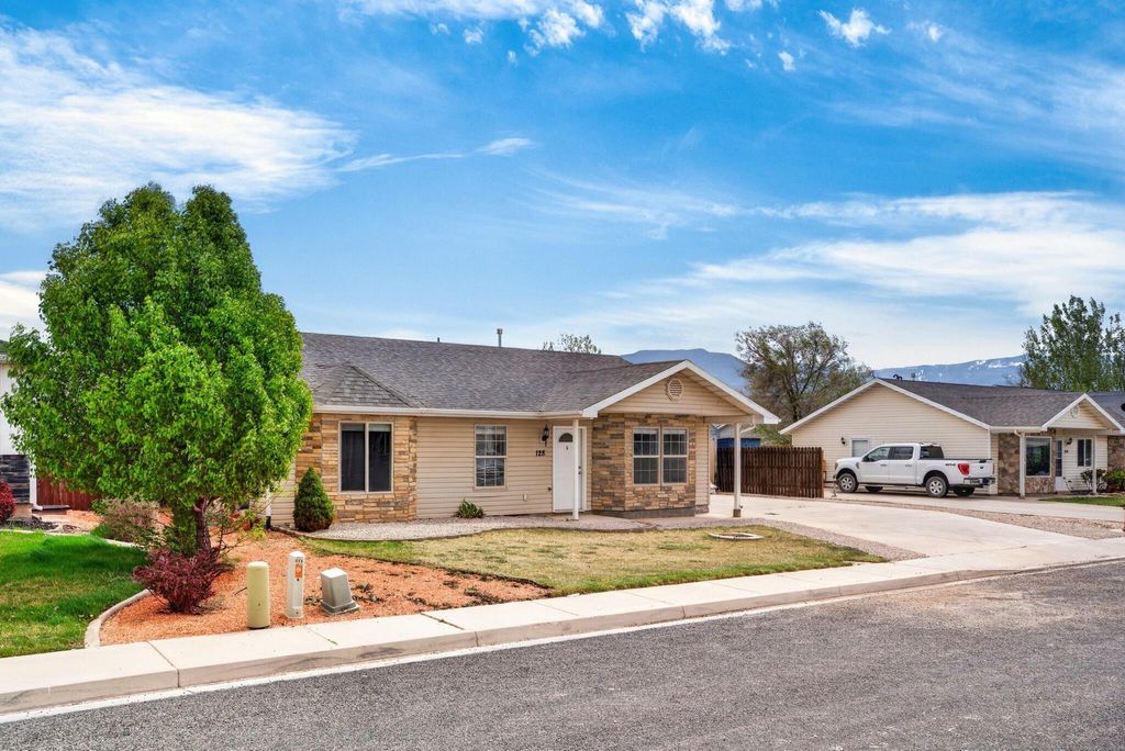 Photo of 128 N 4275 W, Cedar City, UT 84720 (MLS # 26-271421)