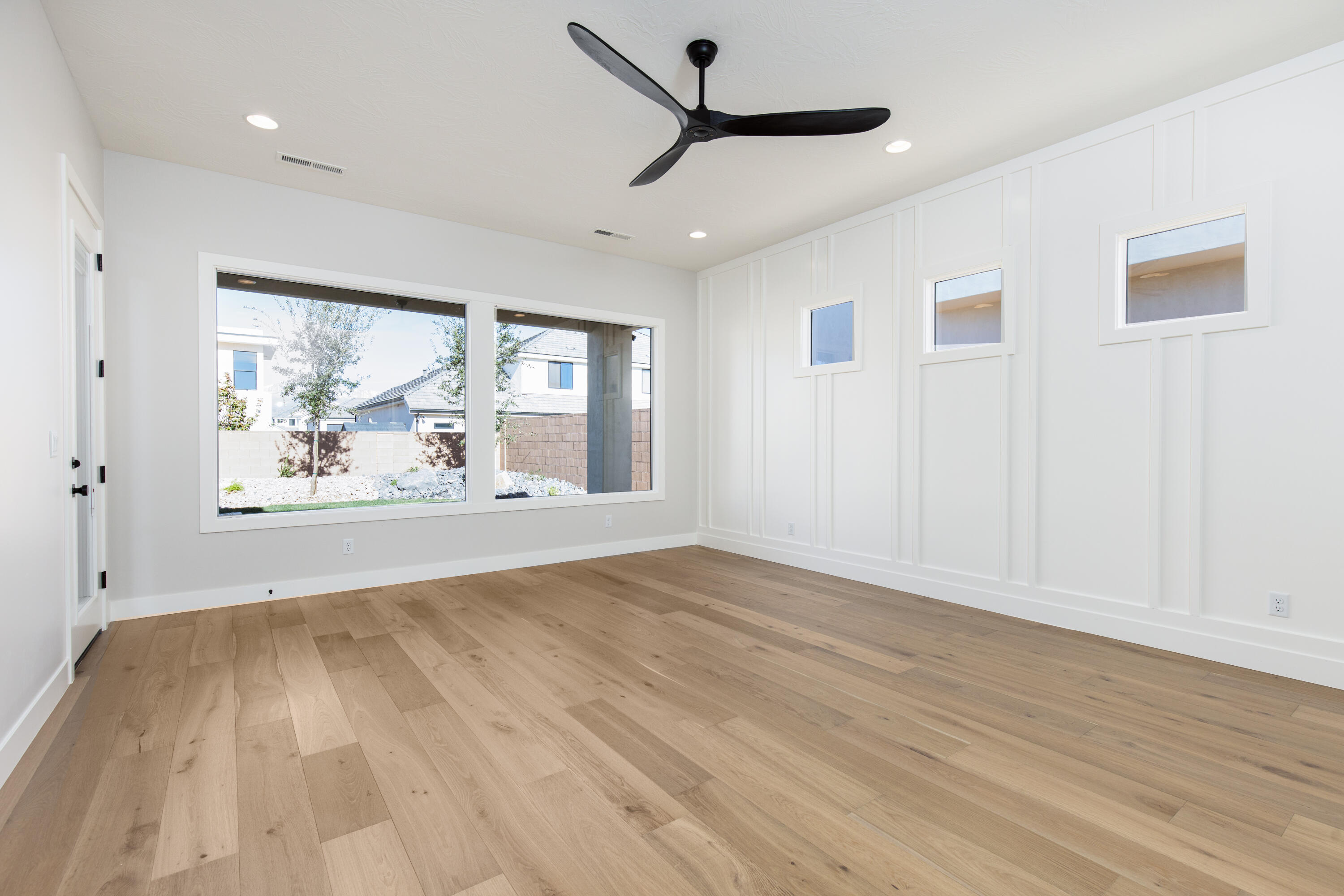 CRIMSON VISTAS - Residential