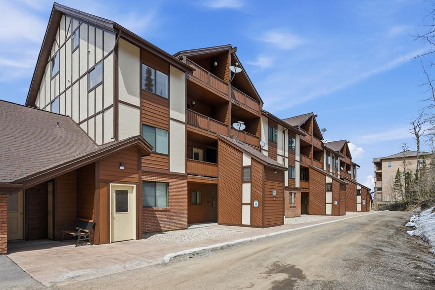 Well-maintained 2 bedroom, 2 bathroom second-floor condo in Evergreen Condominiums, featuring a private deck with views overlooking the pond and Chair 1. Conveniently situated within walking distance to both Chair 1 and Chair 8, offering easy access to skiing in the winter and Bristlecone Pond and Park in the summer. This unit features updated flooring, countertops, appliances, and upgraded plumbing in both the kitchen and bathrooms. The wood-burning fireplace and abundant natural light create a comfortable mountain retreat. The second bedroom has been opened up and is currently used as additional living space, but it can easily be converted back into a second bedroom if desired. The property also offers potential for short-term rental use, providing flexibility for personal use or invest opportunities. Additional features include underground parking and close proximity to the clubhouse. The HOA provides snow removal and access to the community clubhouse, which features a game room, a sauna, and additional laundry facilities. In recent years, the HOA has completed several improvements, including a new roof, updated decks, and clubhouse renovations. Located in a prime area of Brian Head with year-round recreation nearby, this property offers both convenience and mountain lifestyle. Offered mostly furnished with some exclusions. Unit is vacant and easy to show.