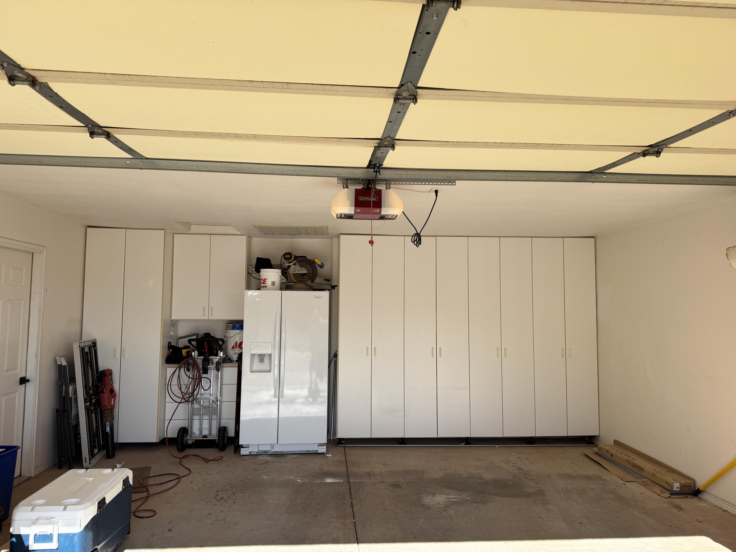 SHADOW HILLS TOWNHOMES - Residential