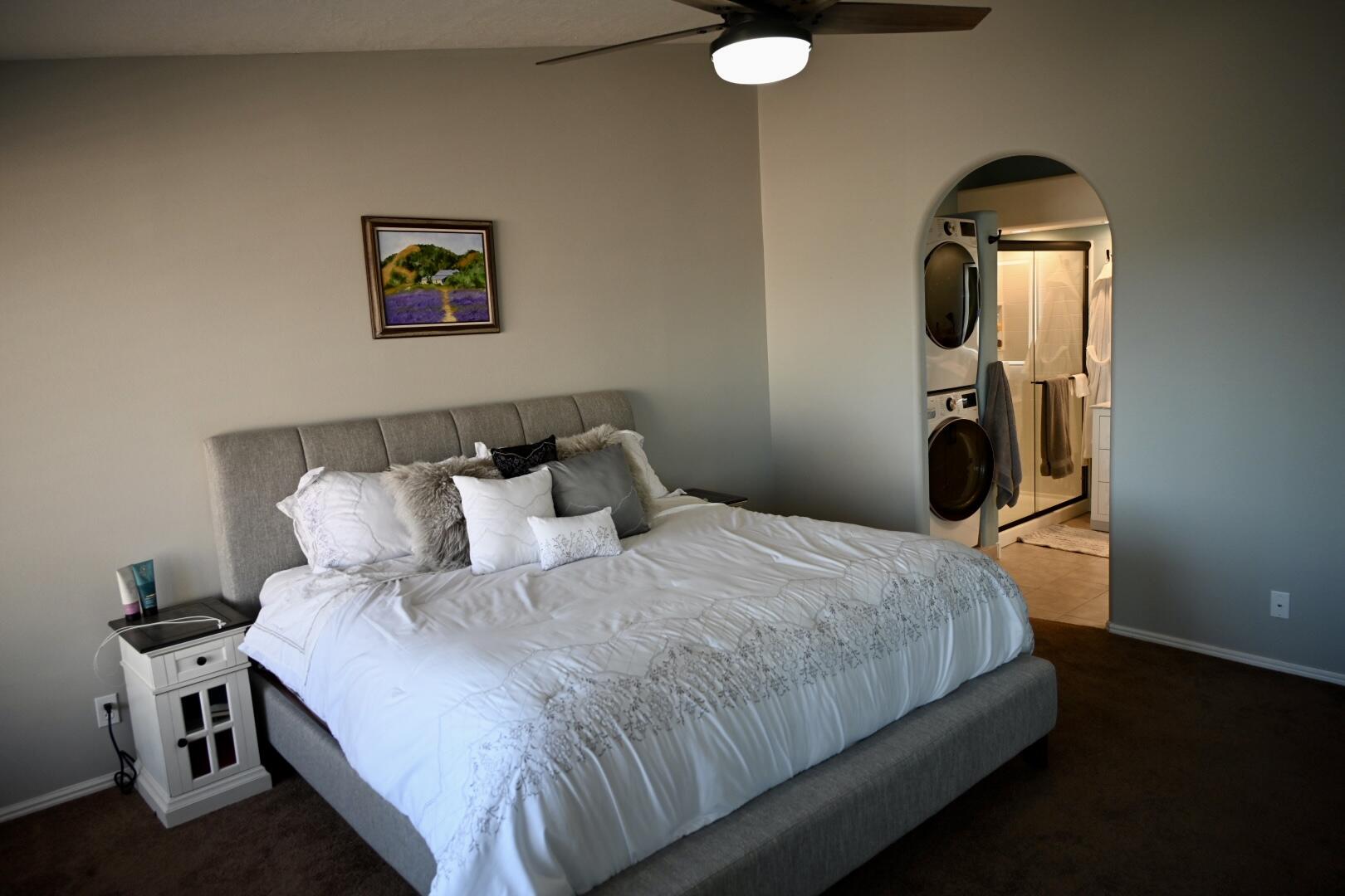 SHADOW HILLS TOWNHOMES - Residential