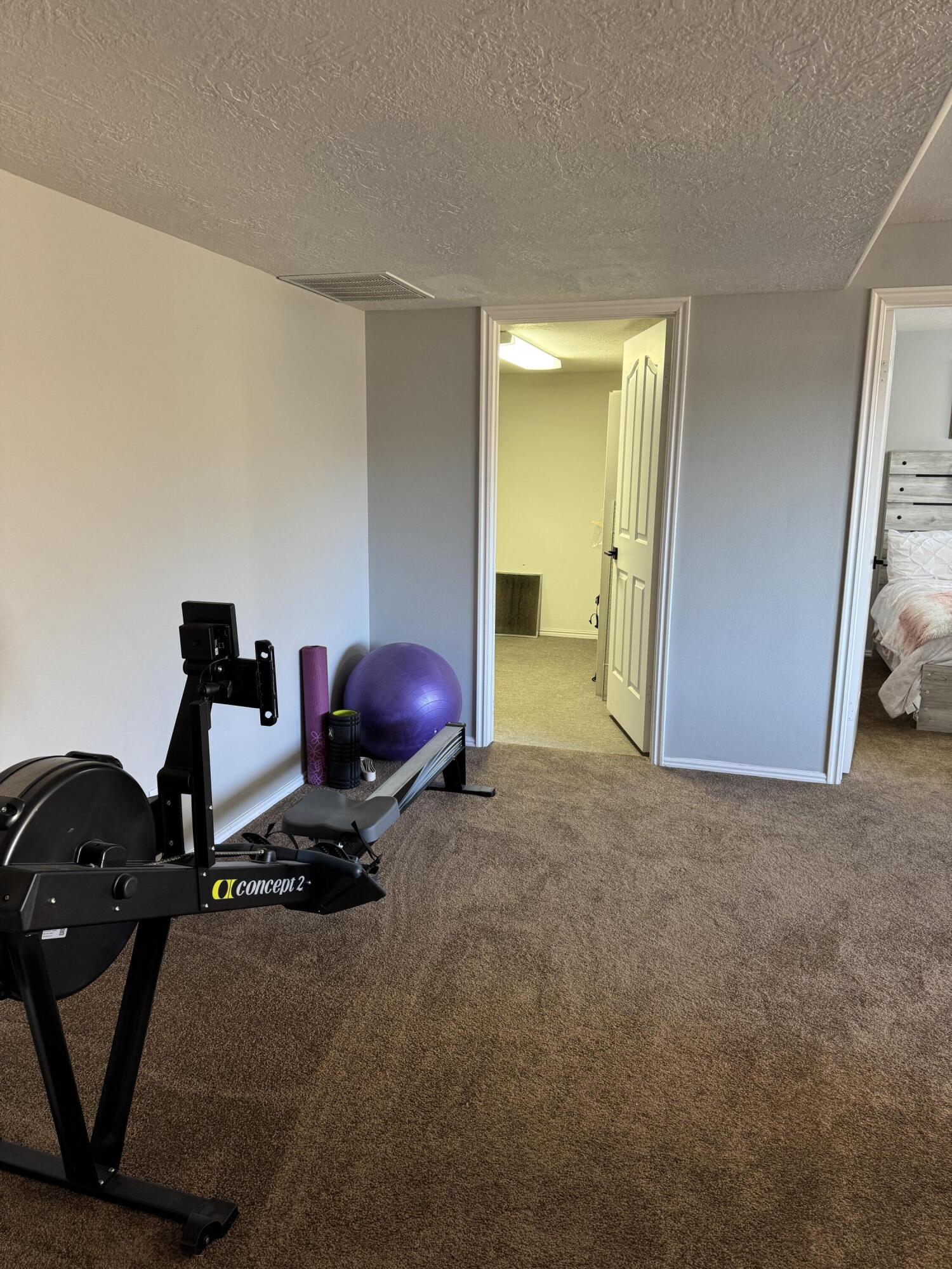 SHADOW HILLS TOWNHOMES - Residential