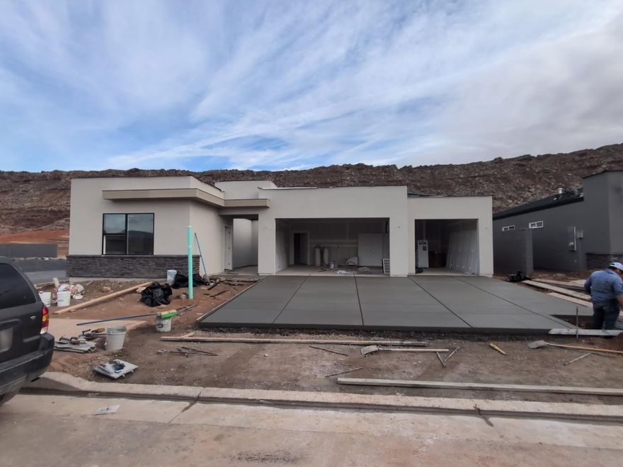 CASITA and SINGLE LEVEL LIVING in this Haven floor plan featured in the desirable community of Long Valley. You will enjoy an open floorplan that boasts a kitchen with generous pantry, a large kitchen island with breakfast bar, quartz countertops, stainless appliances with gas cooking, and laminate flooring throughout the main level. Enjoy our community pools, splash pad, hot tub, pickleball courts, 18 hole putting course and more! Ask me about our generous home warranty and smart home package! ** Special Interest Rates are Available when you use DHI Mortgage in addition to receiving $6,000 toward closing costs. Interior pictures are of different home with similar finishes. Square footage figures are provided as a courtesy estimate only and were obtained from building plans.