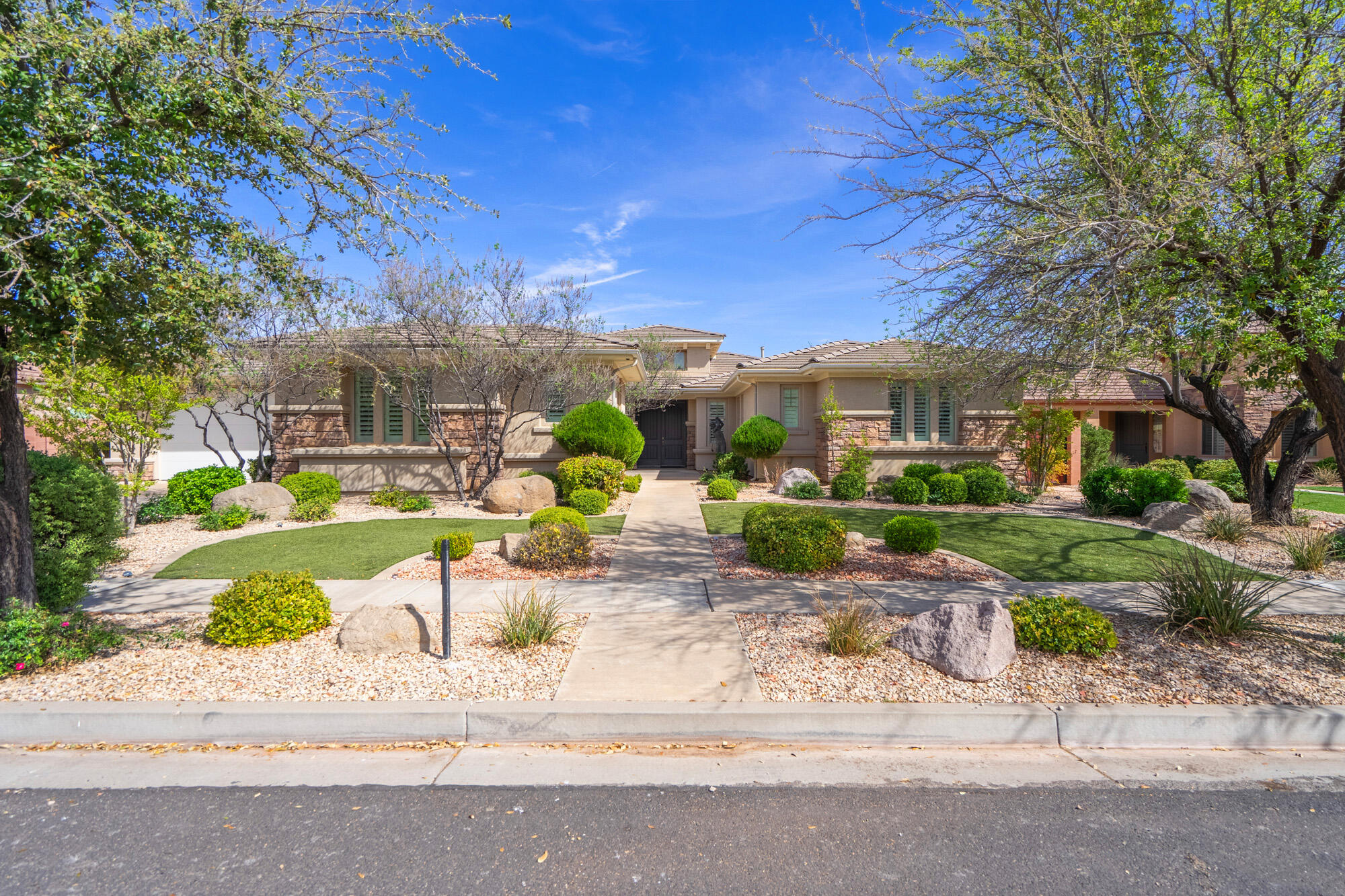 LIBERTY GREENS - Residential