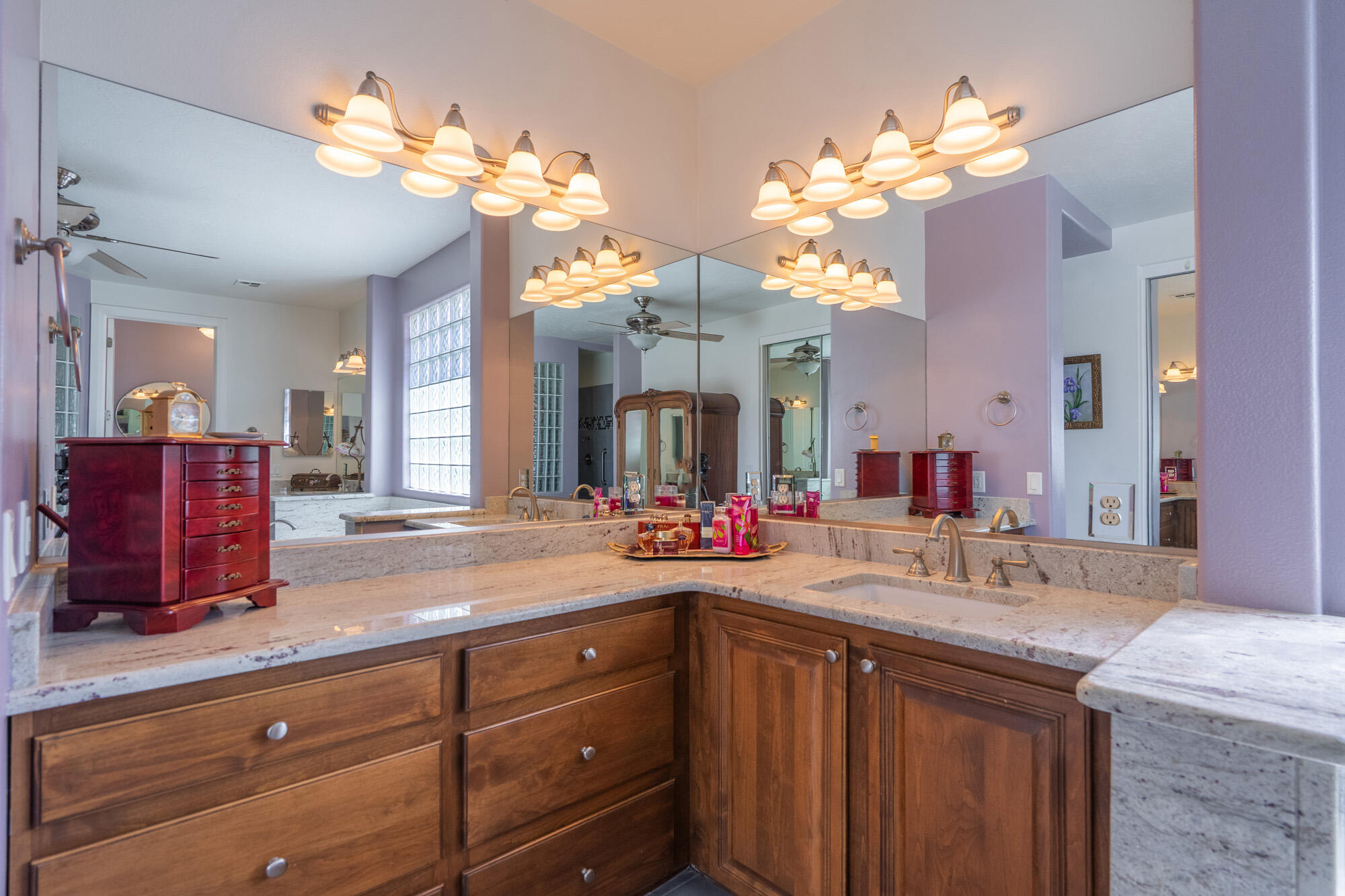 LIBERTY GREENS - Residential