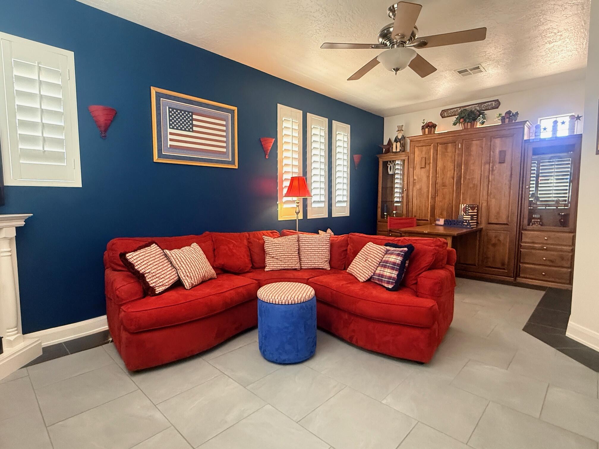 LIBERTY GREENS - Residential