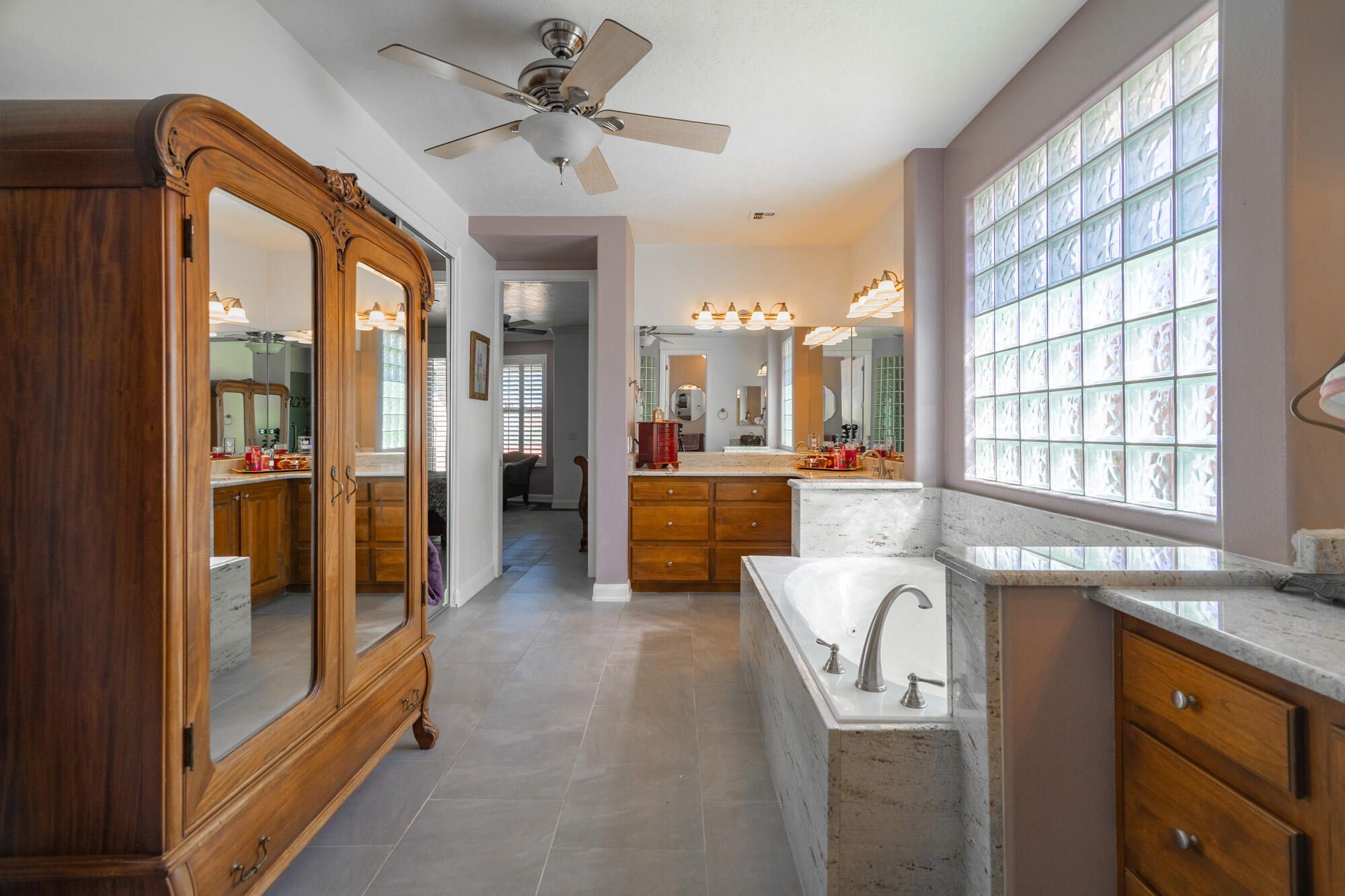 LIBERTY GREENS - Residential