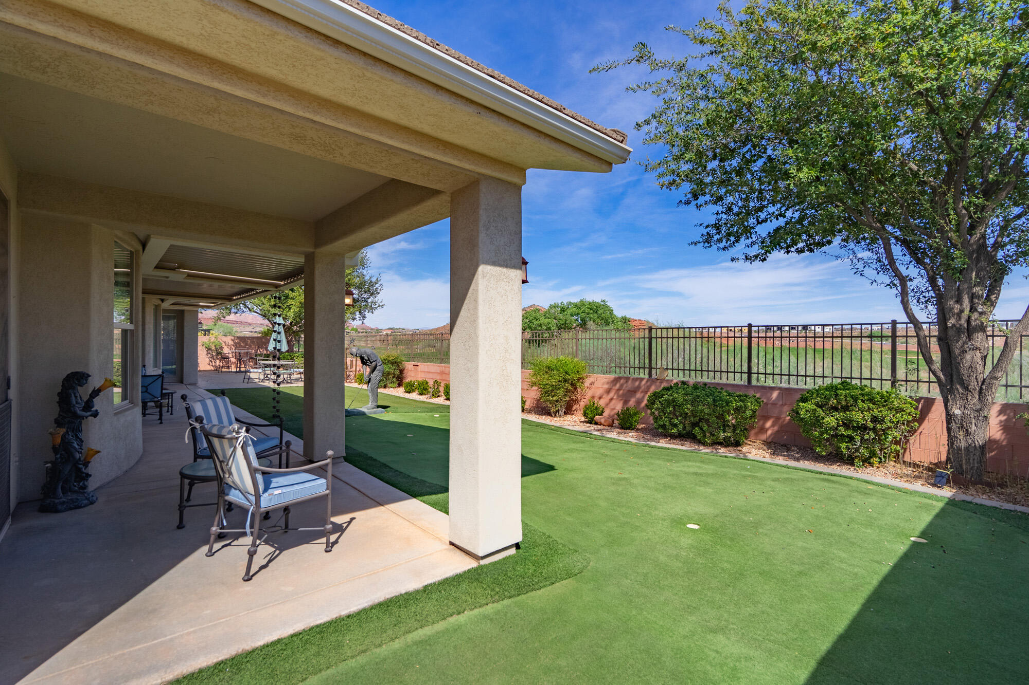 LIBERTY GREENS - Residential