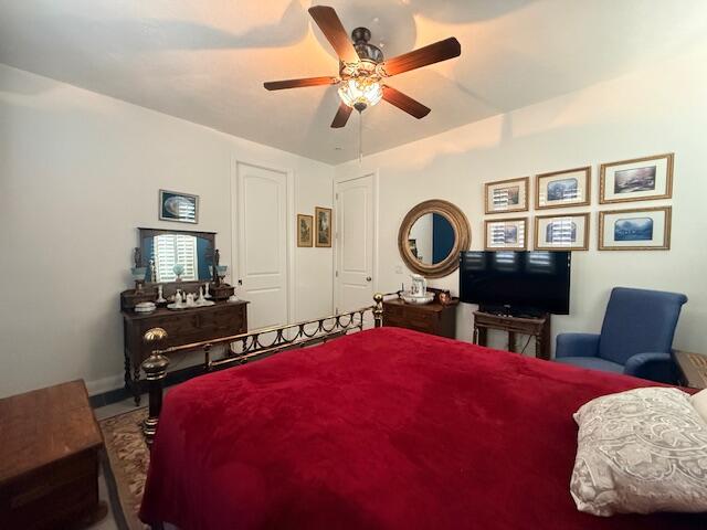 LIBERTY GREENS - Residential