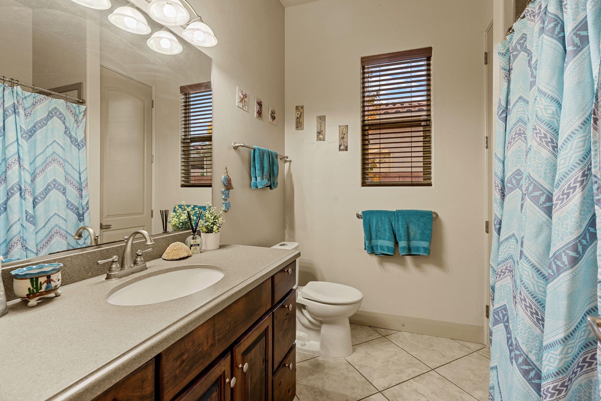 SHADOW SPRINGS - Residential