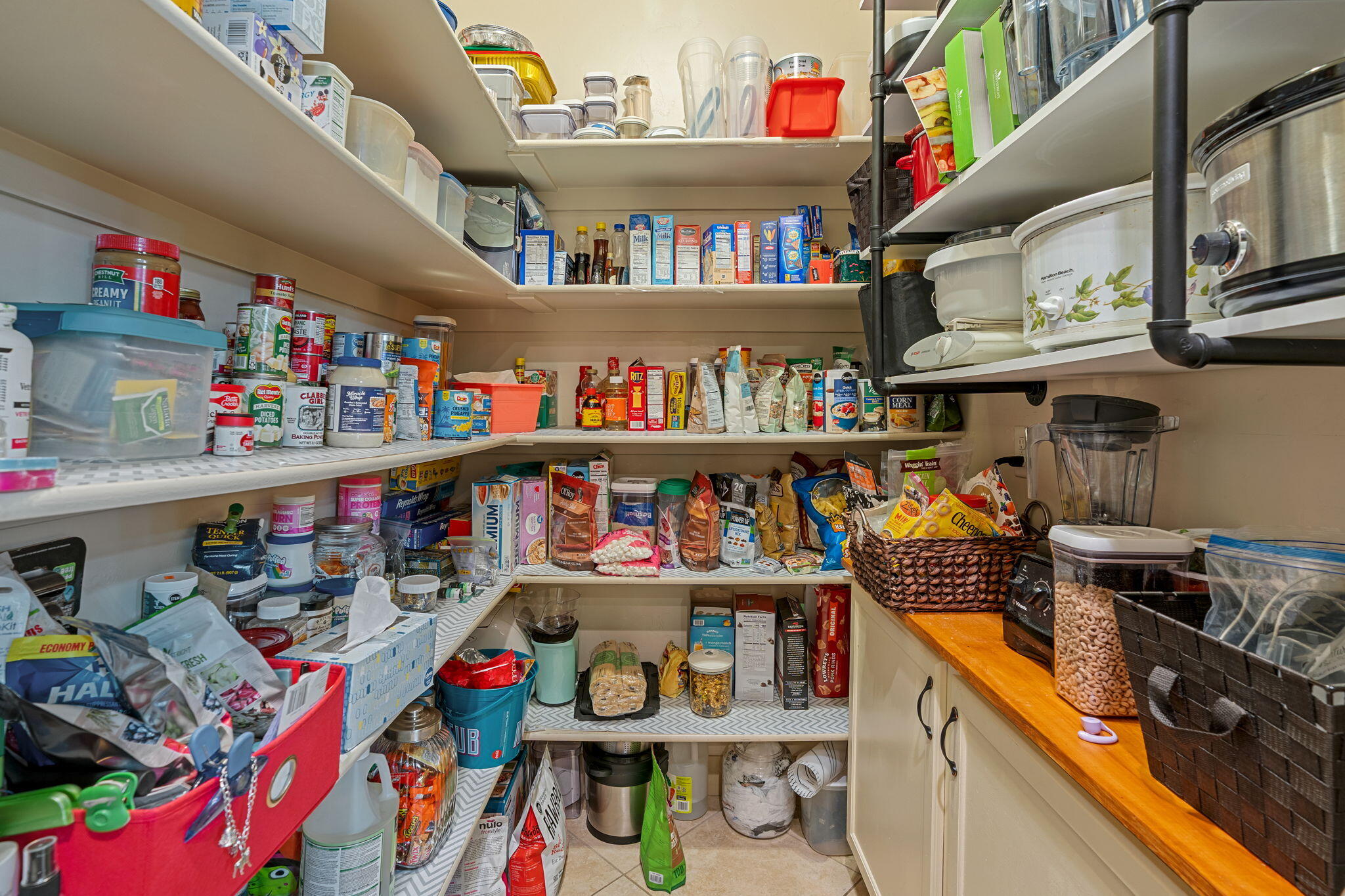 SHADOW SPRINGS - Residential