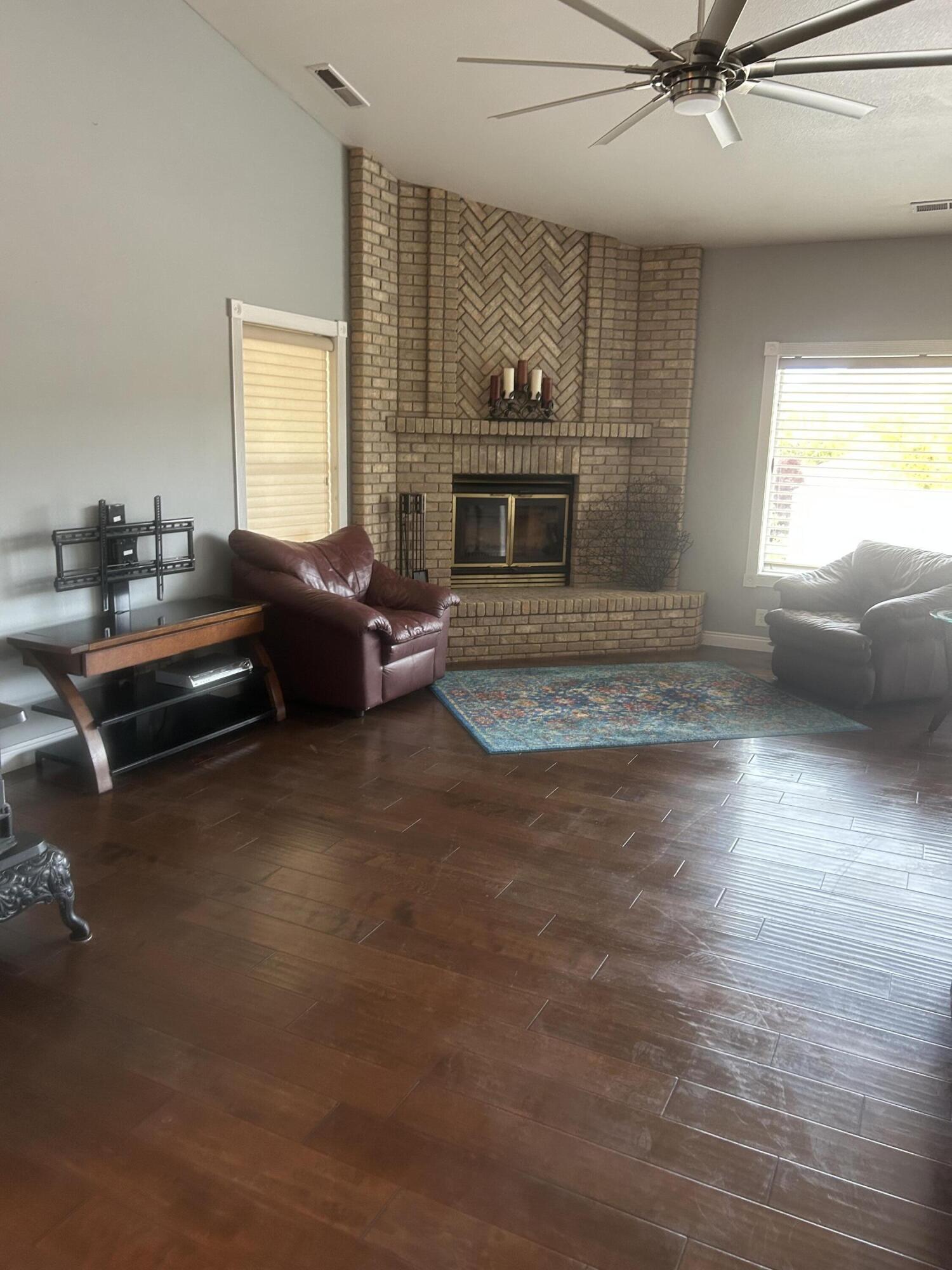 HURRICANE TOWNSITE - Residential