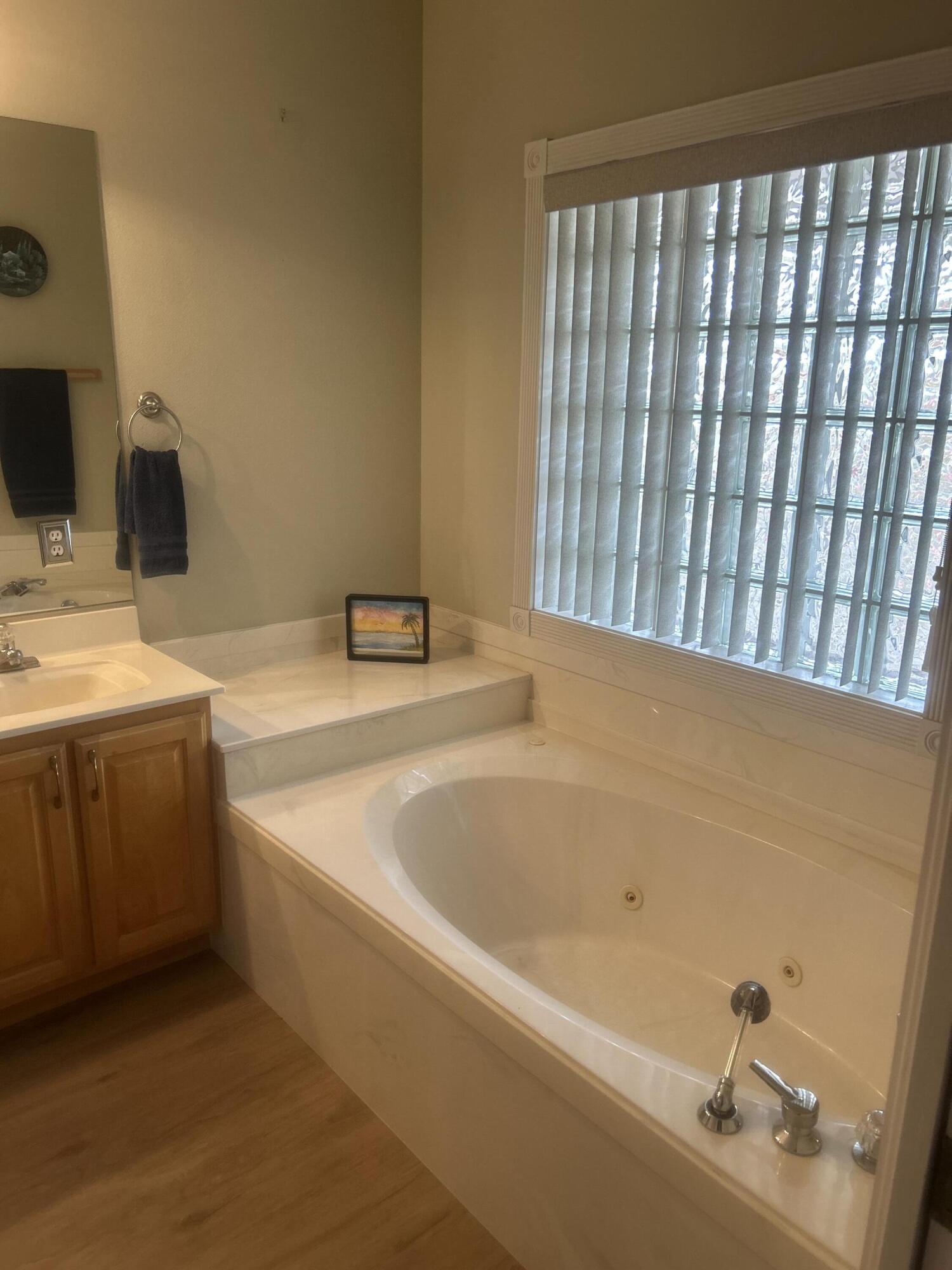 HURRICANE TOWNSITE - Residential