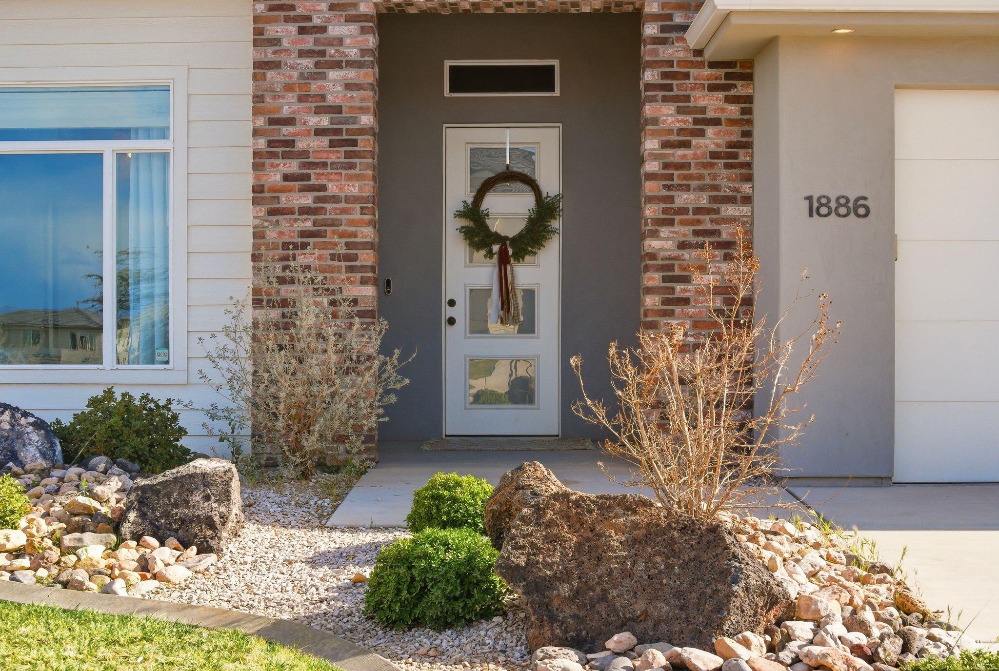 SAGE CANYON - Residential