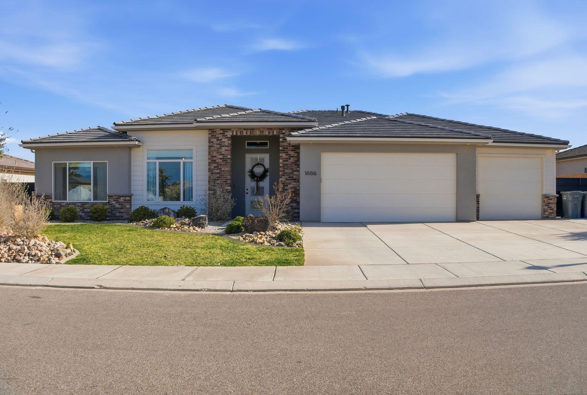 SAGE CANYON - Residential