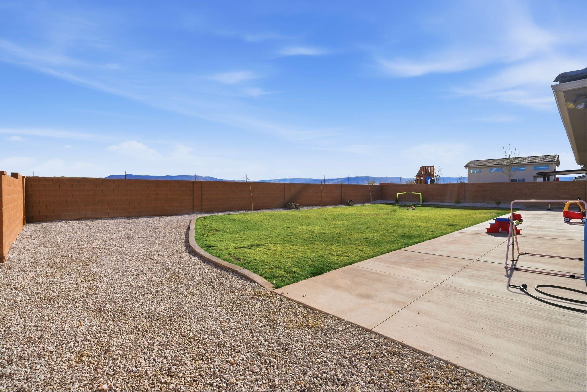 SAGE CANYON - Residential