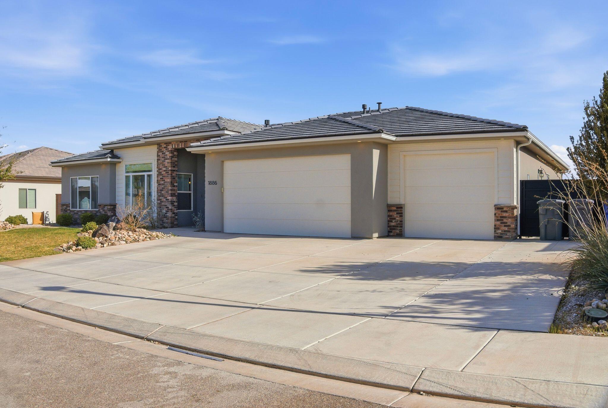 SAGE CANYON - Residential