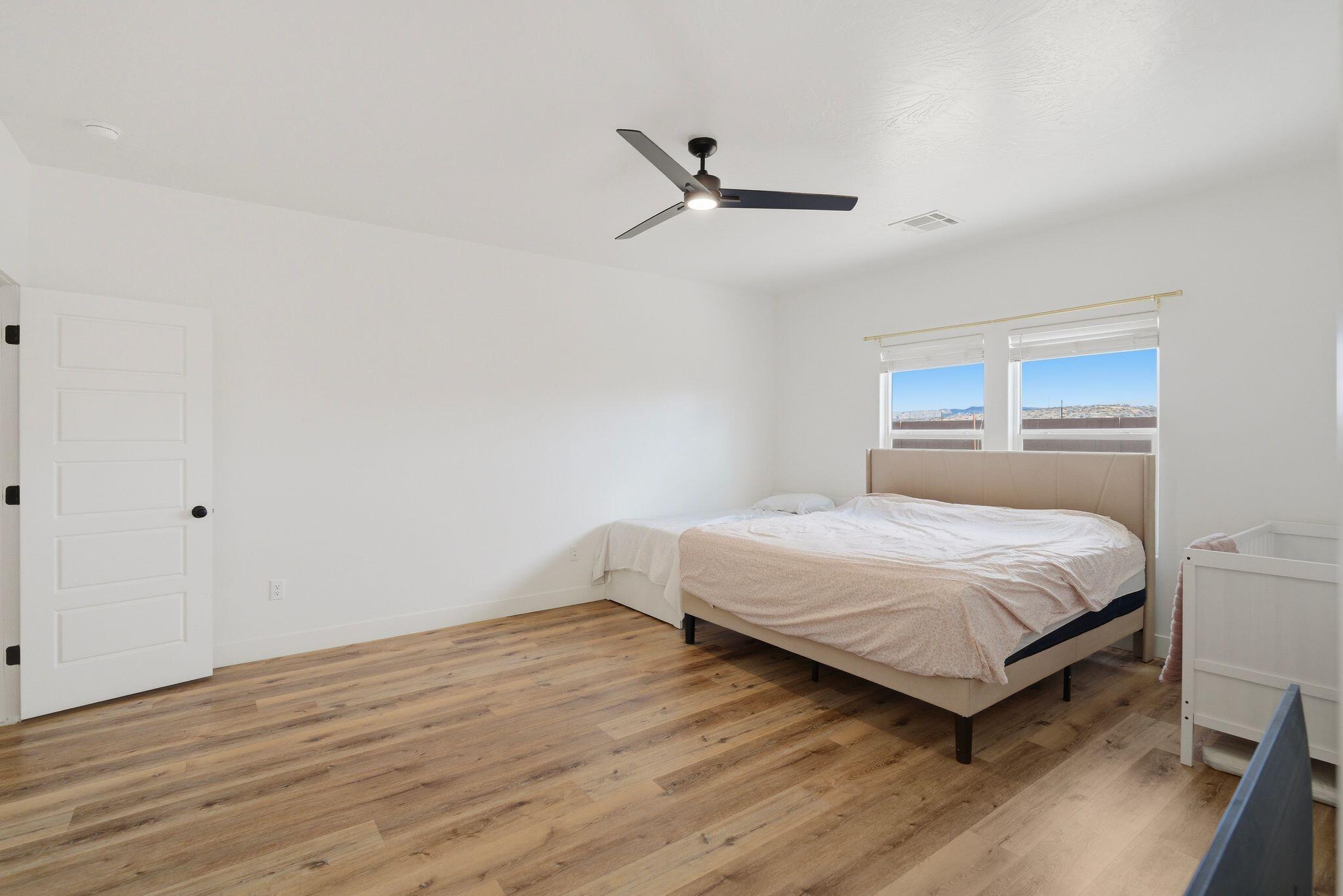 SAGE CANYON - Residential