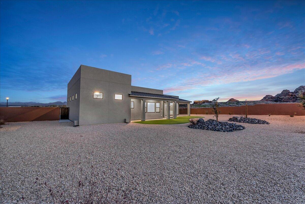 ESTATES AT SAND HOLLOW - Residential