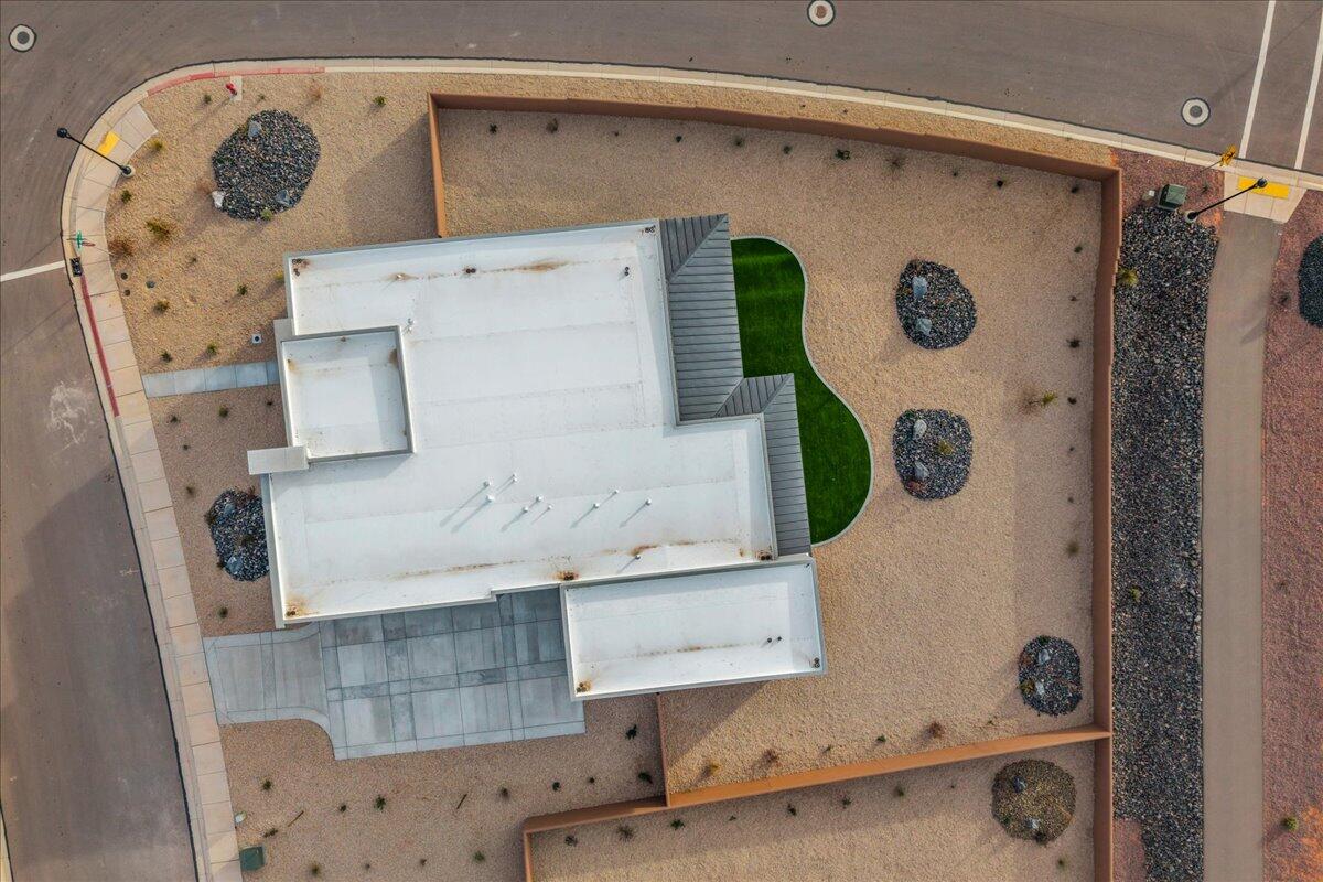 ESTATES AT SAND HOLLOW - Residential