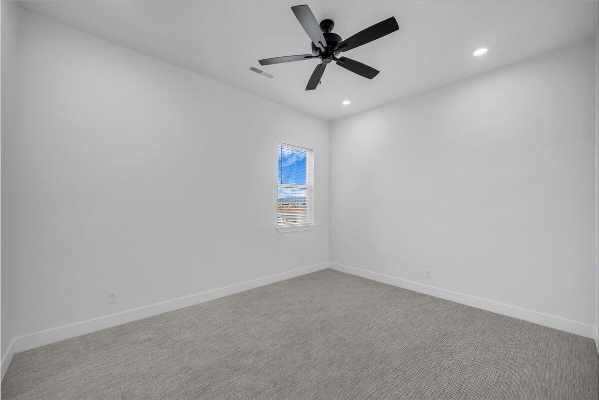 ESTATES AT SAND HOLLOW - Residential