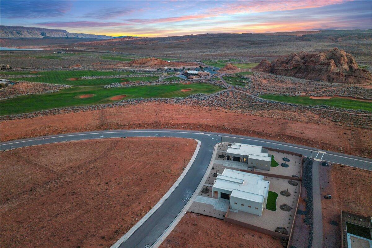 ESTATES AT SAND HOLLOW - Residential