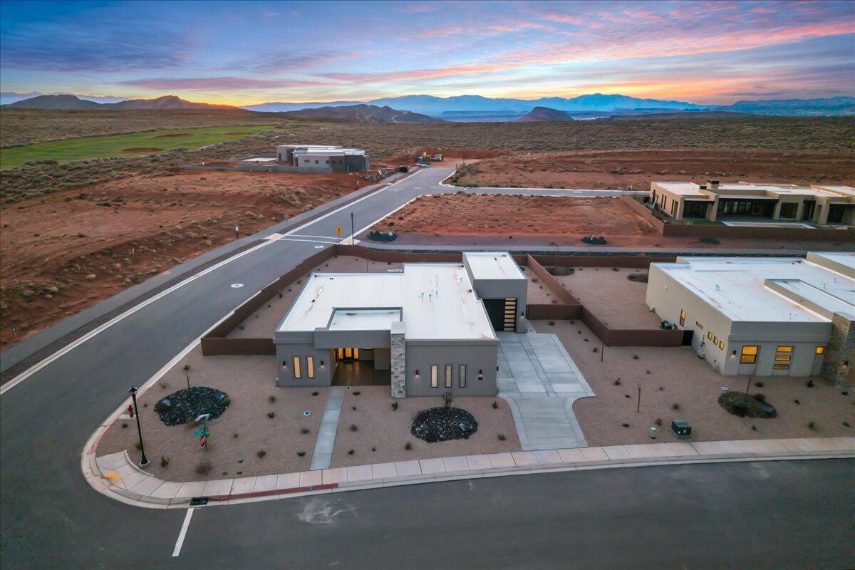 ESTATES AT SAND HOLLOW - Residential