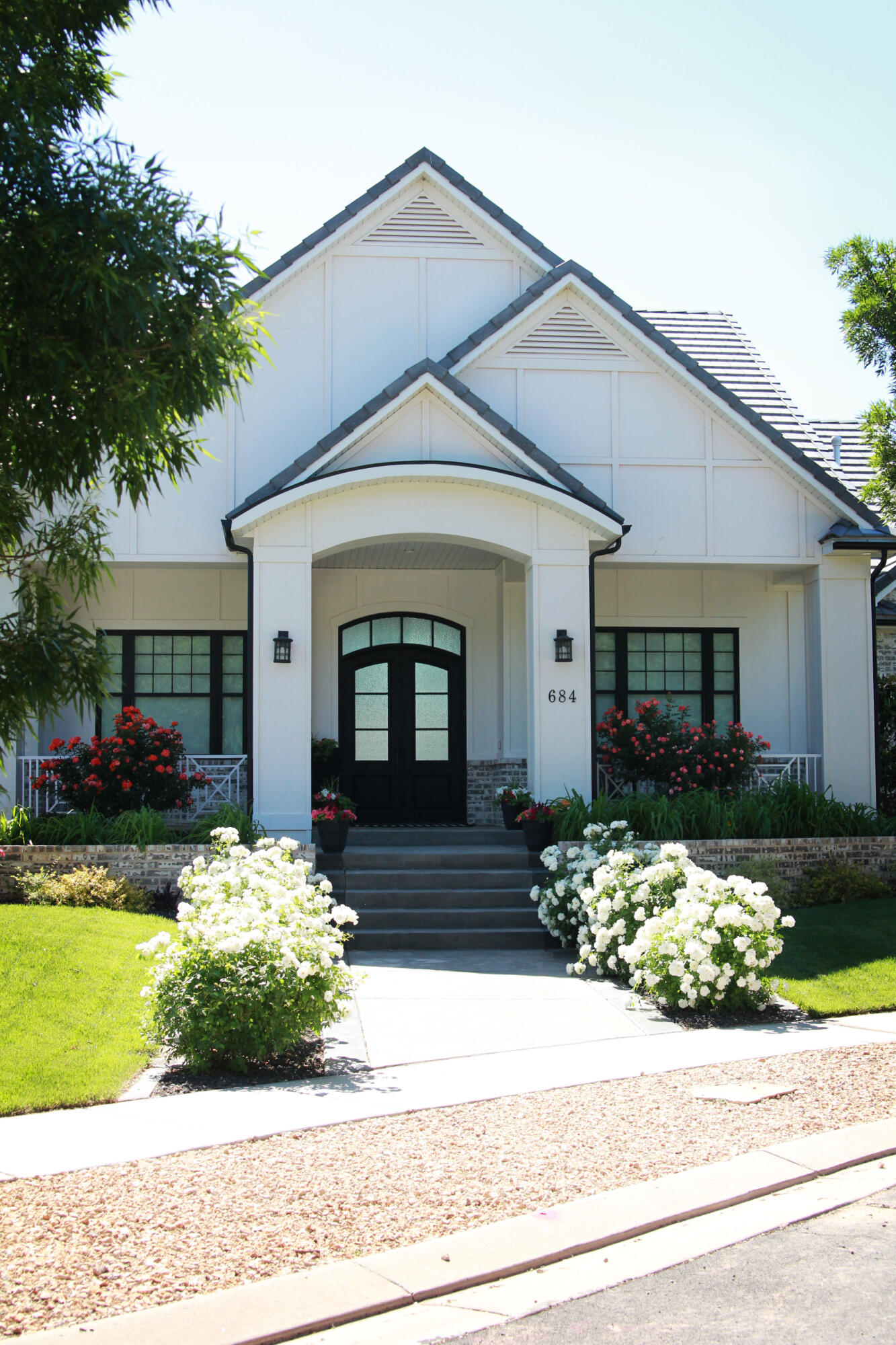 WINDSOR ESTATES - Residential