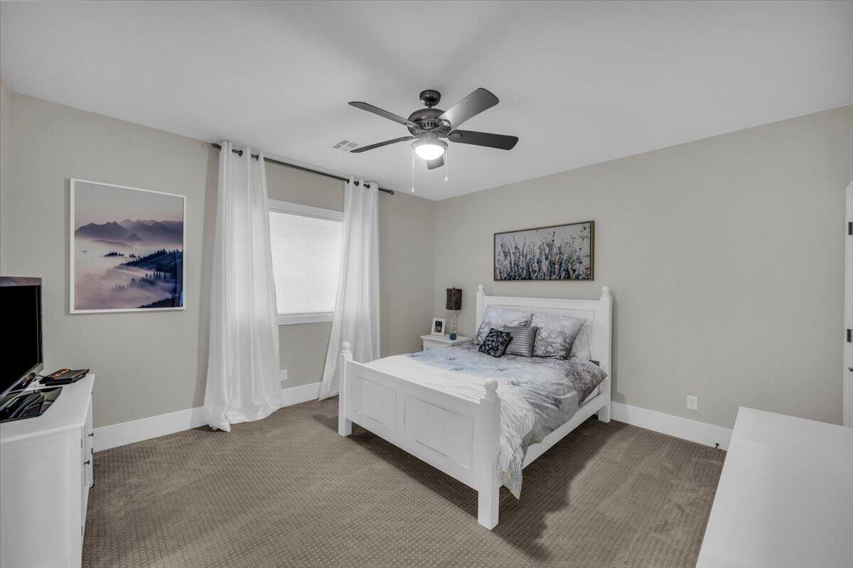 WINDSOR ESTATES - Residential