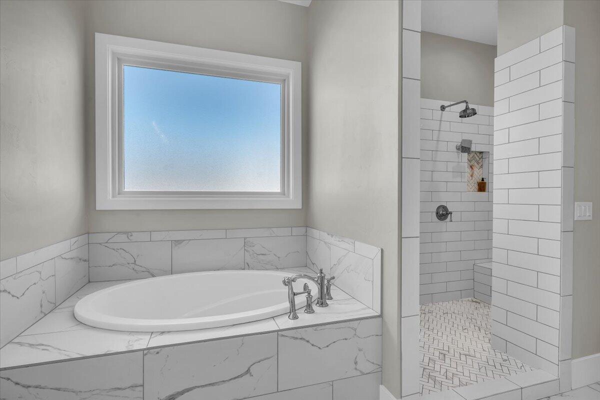 WINDSOR ESTATES - Residential